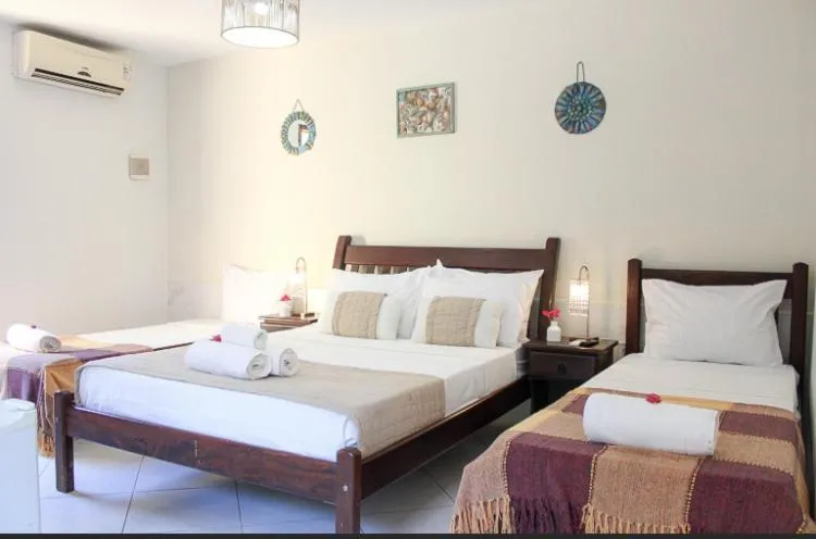 Bed in EstrelaMar Ferradura Restaurante & Spa