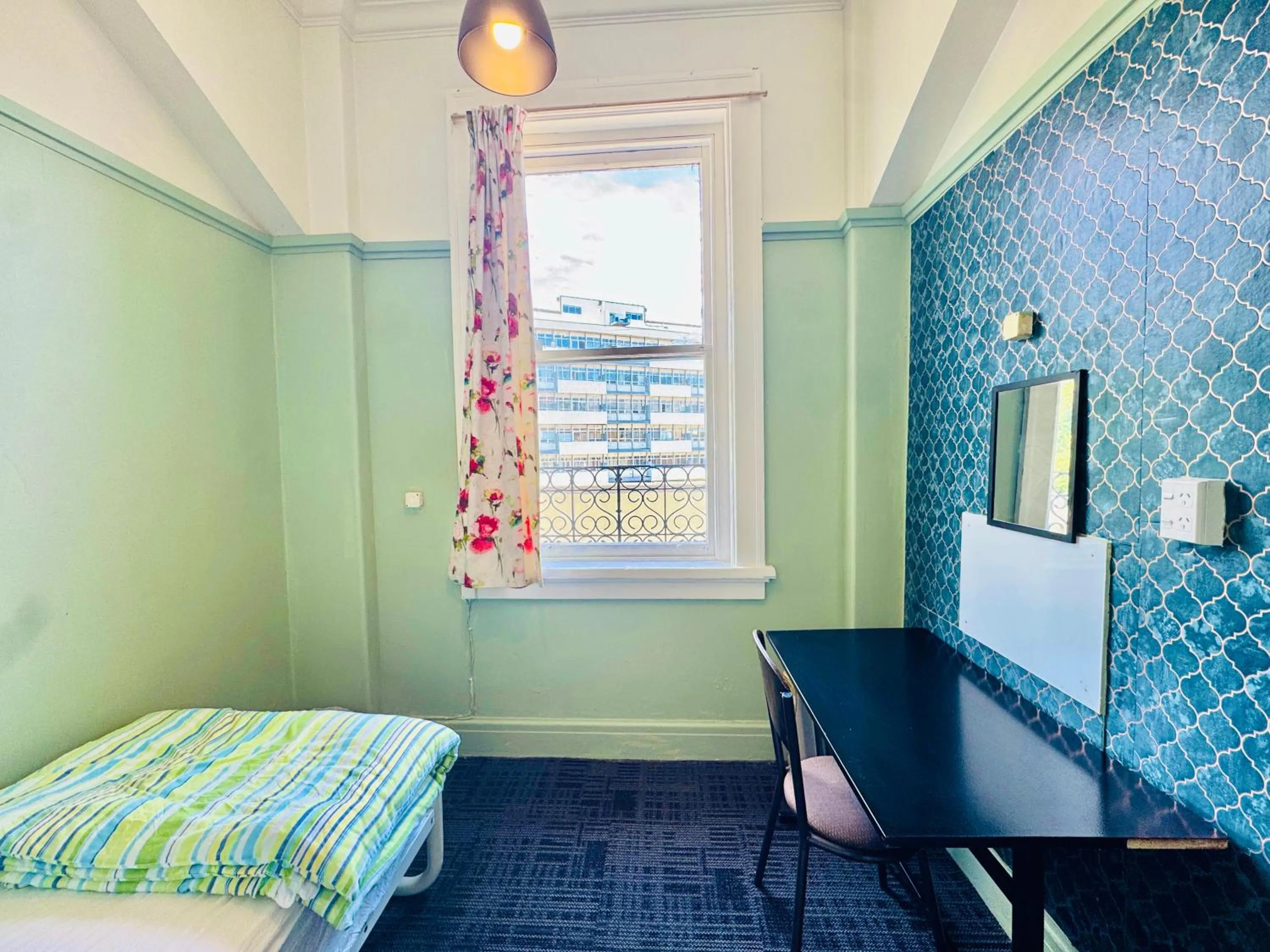 Bed in Crashpalace Napier