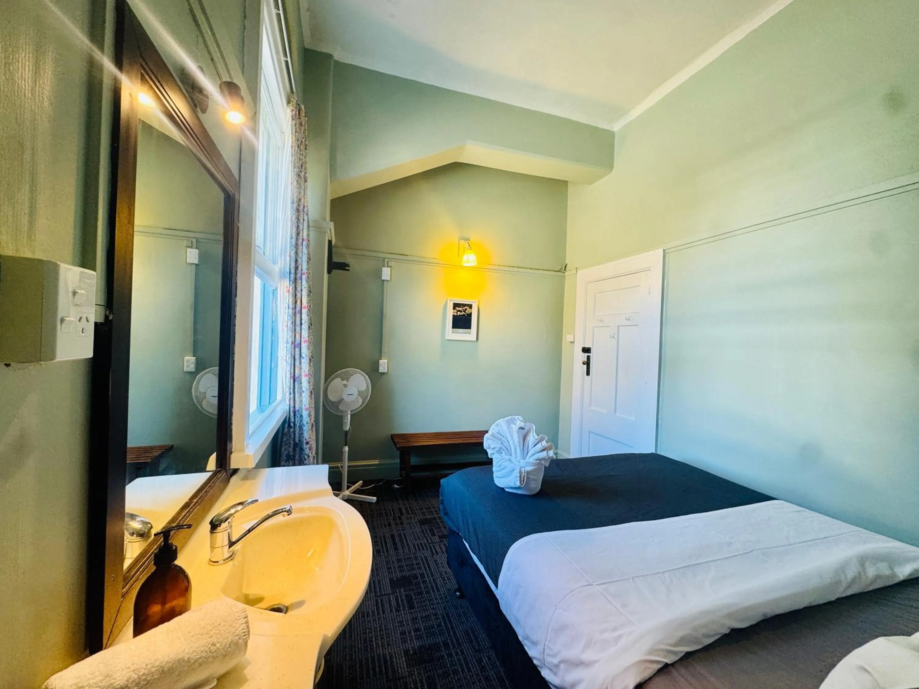 Bed in Crashpalace Napier