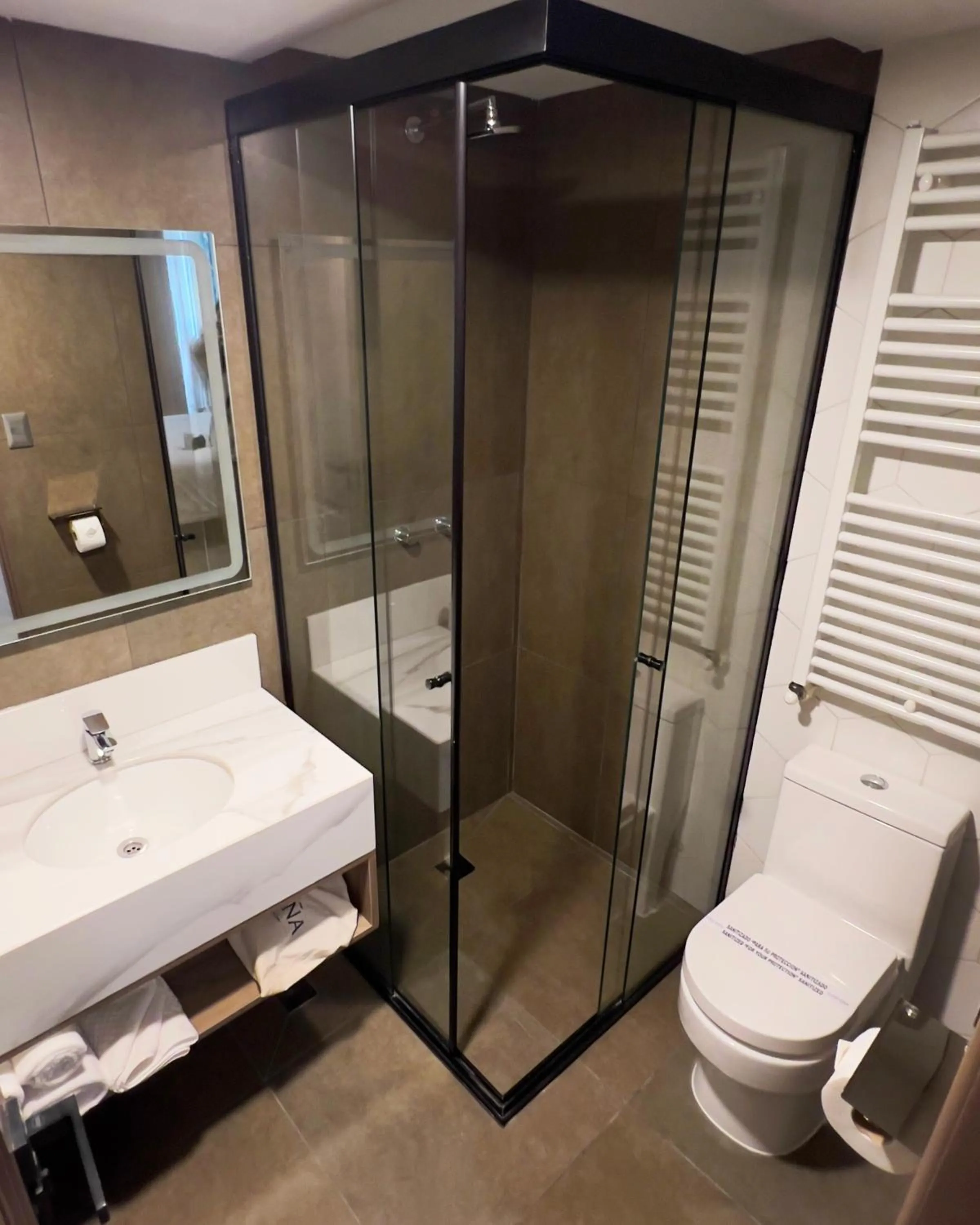 Bathroom in Coscaña Uyuni Hotel by Toloma