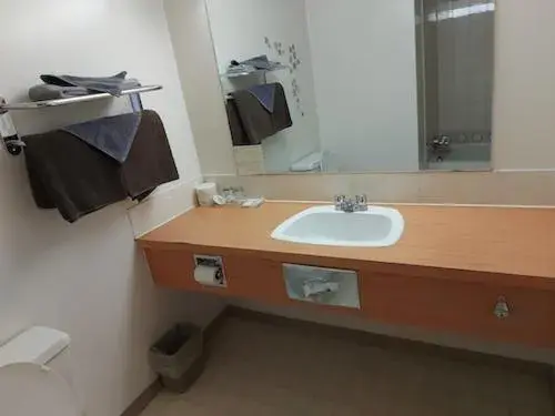 Tamarack Inn Tamarack Inn