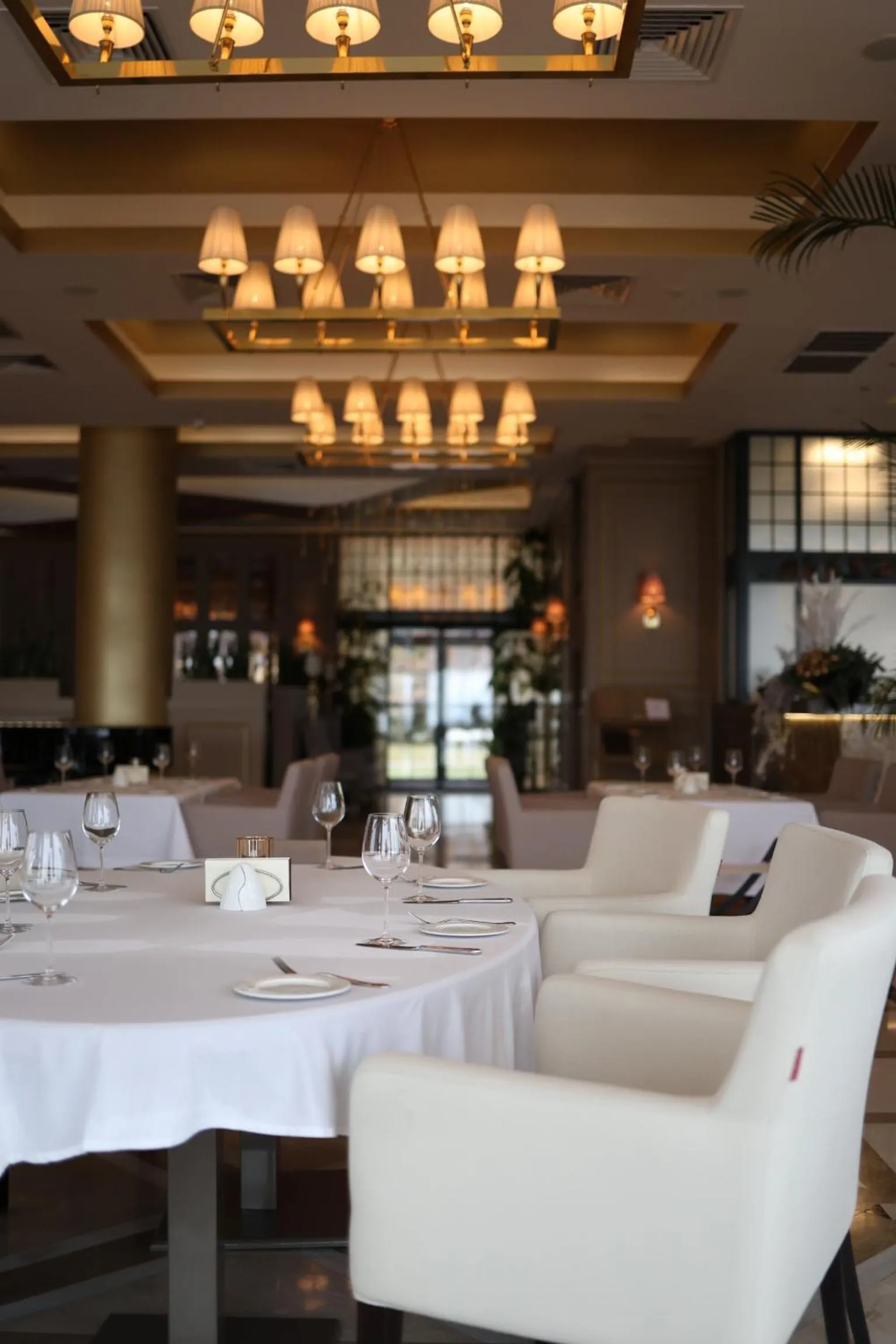 Restaurant/places to eat in KADORR Hotel Resort & Spa