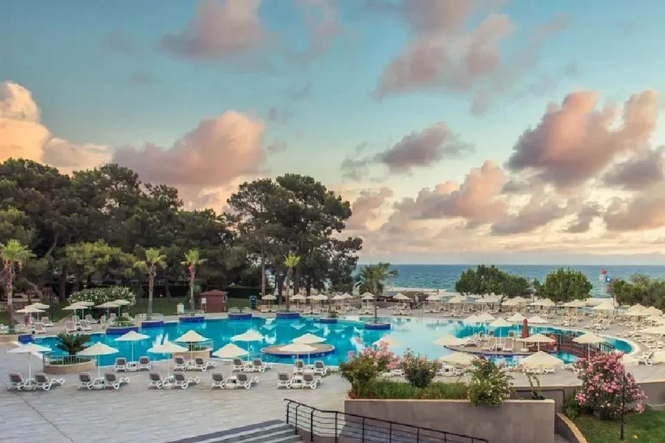 Swimming pool in Kimeros Park Holiday Village - Ultra All Inc. Kids Concept