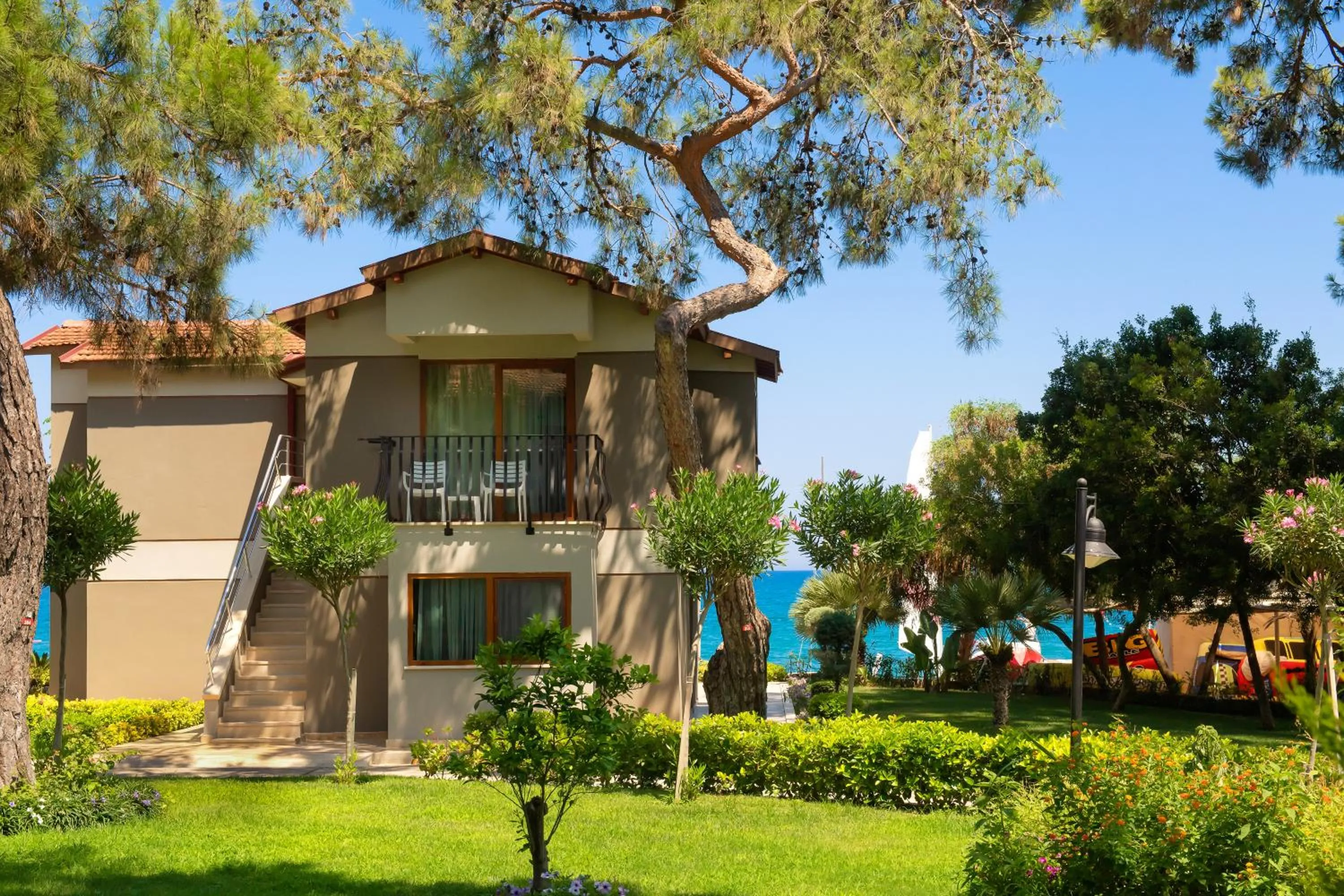 Garden in Kimeros Park Holiday Village - Ultra All Inc. Kids Concept