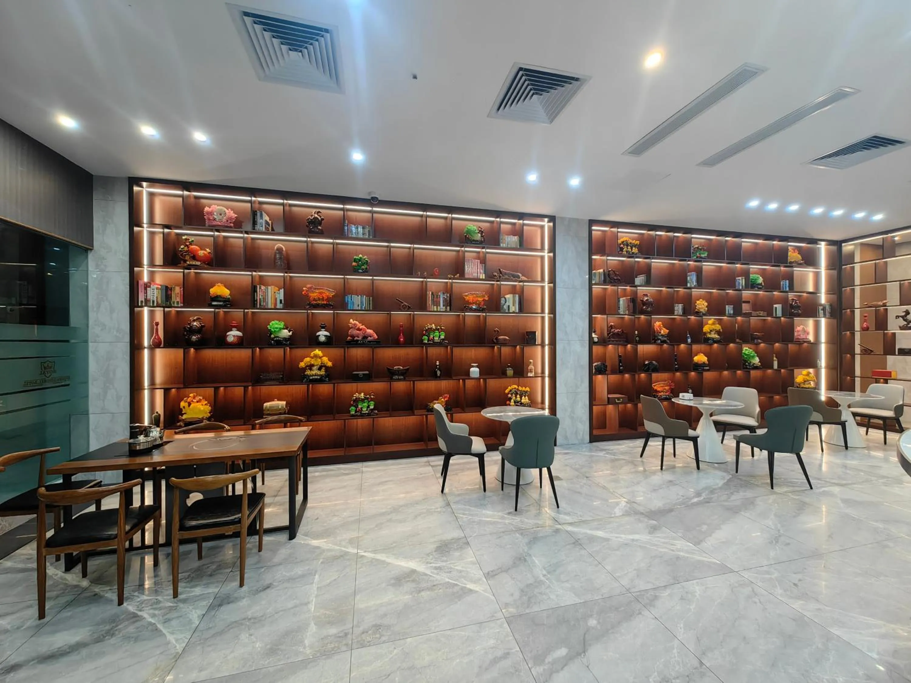 Lobby or reception in Royal International Hotel & Mall