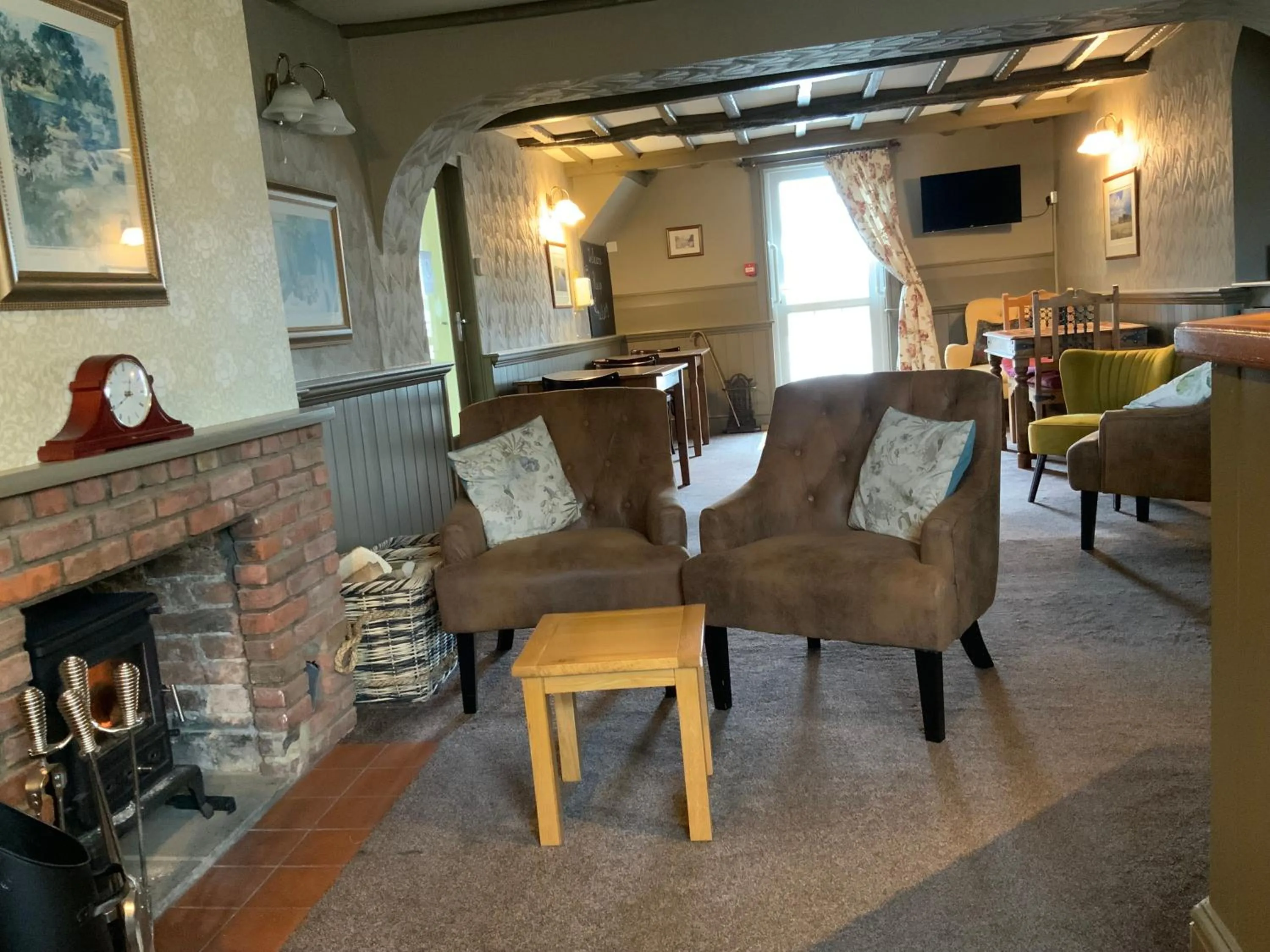 Lounge or bar in The Red Lion Inn Partney
