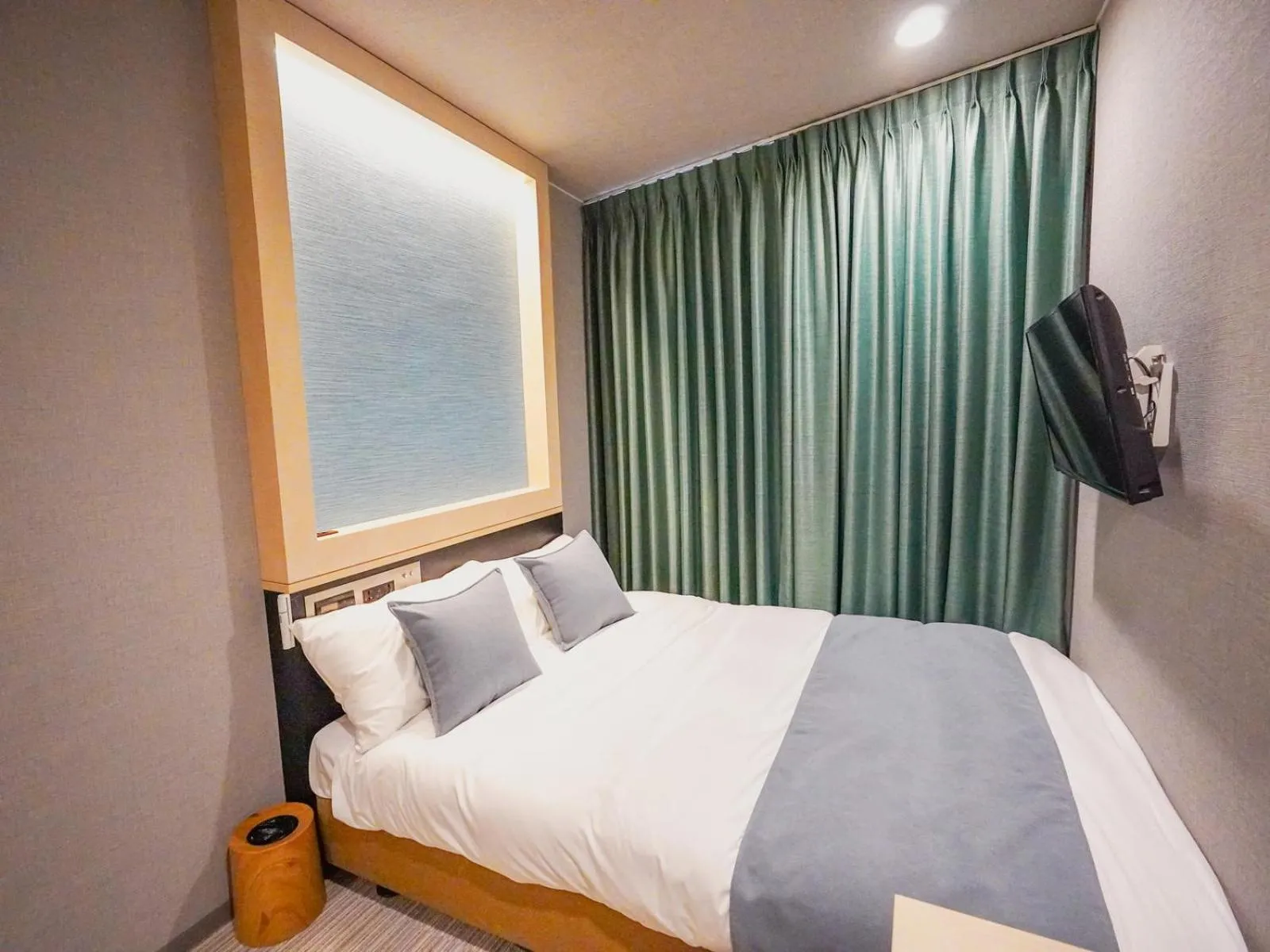 Bed in The GALA Hotel Umeda