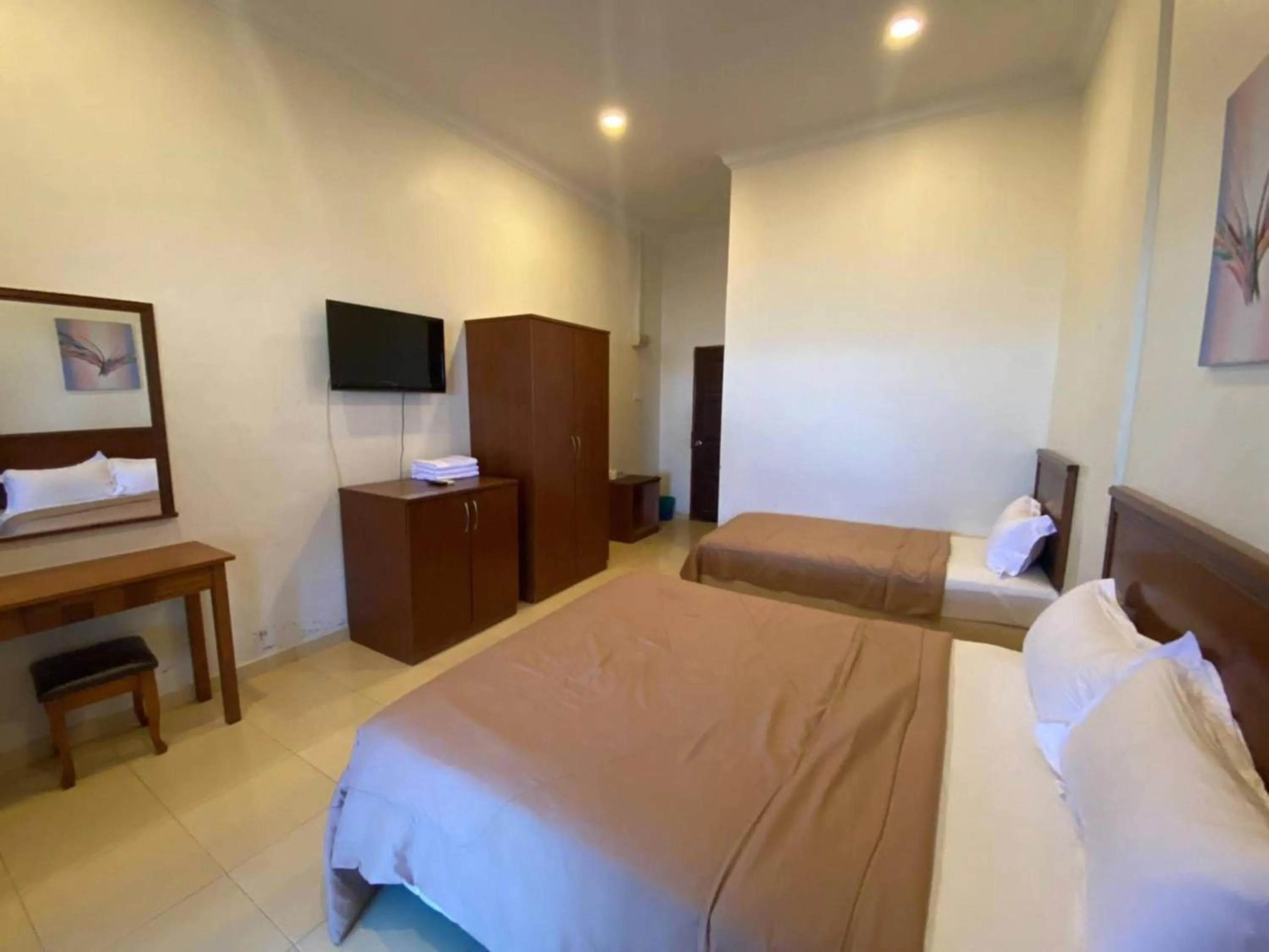 Photo of the whole room, Bed in Capital O 91094 Hotel & Chalet Sportfishing