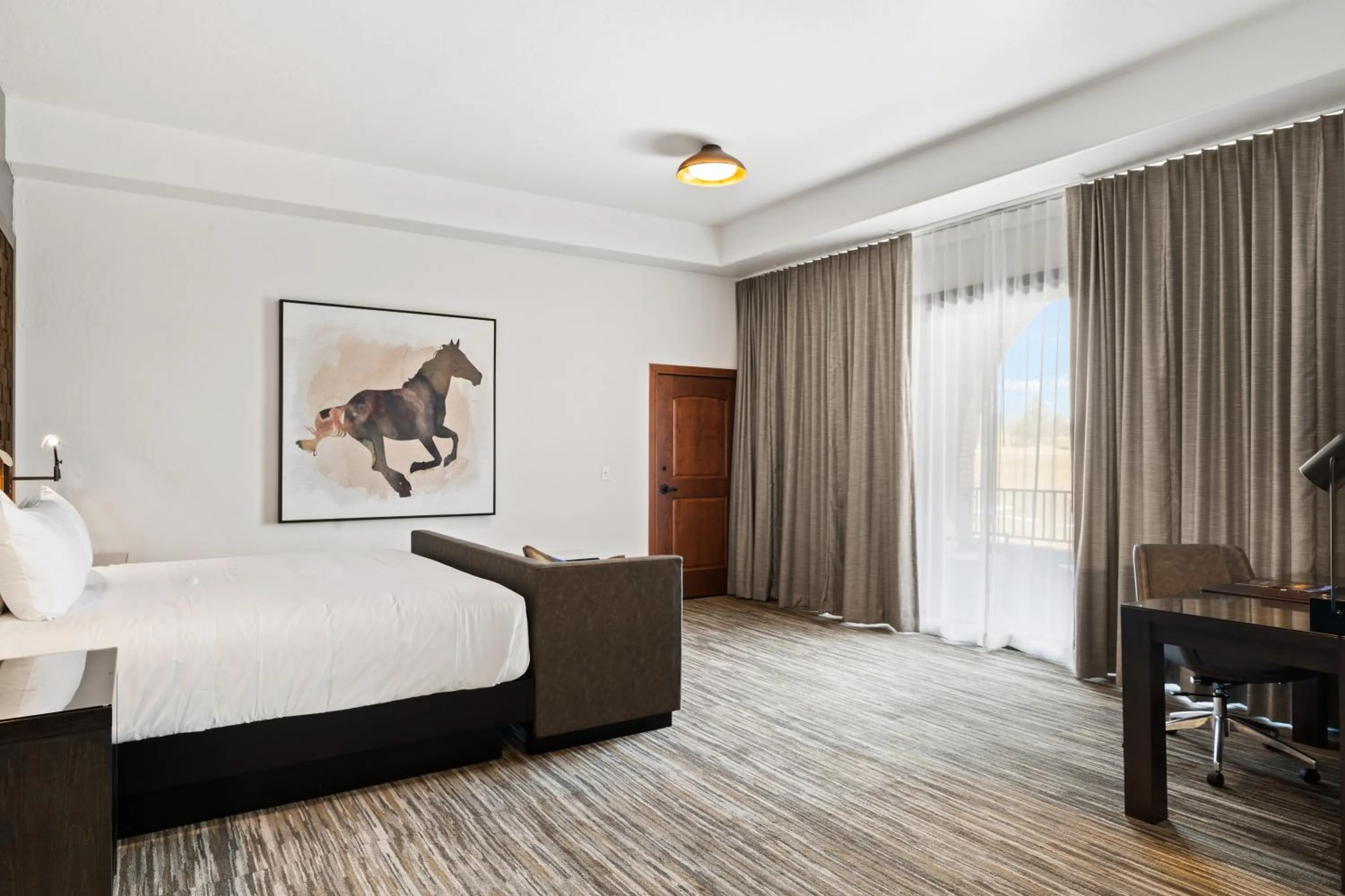 Bed in Flying Horse Resort & Club