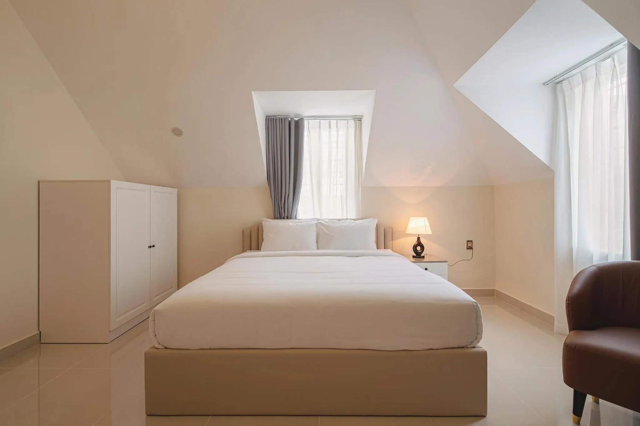 Bed in The One Da Lat Hotel