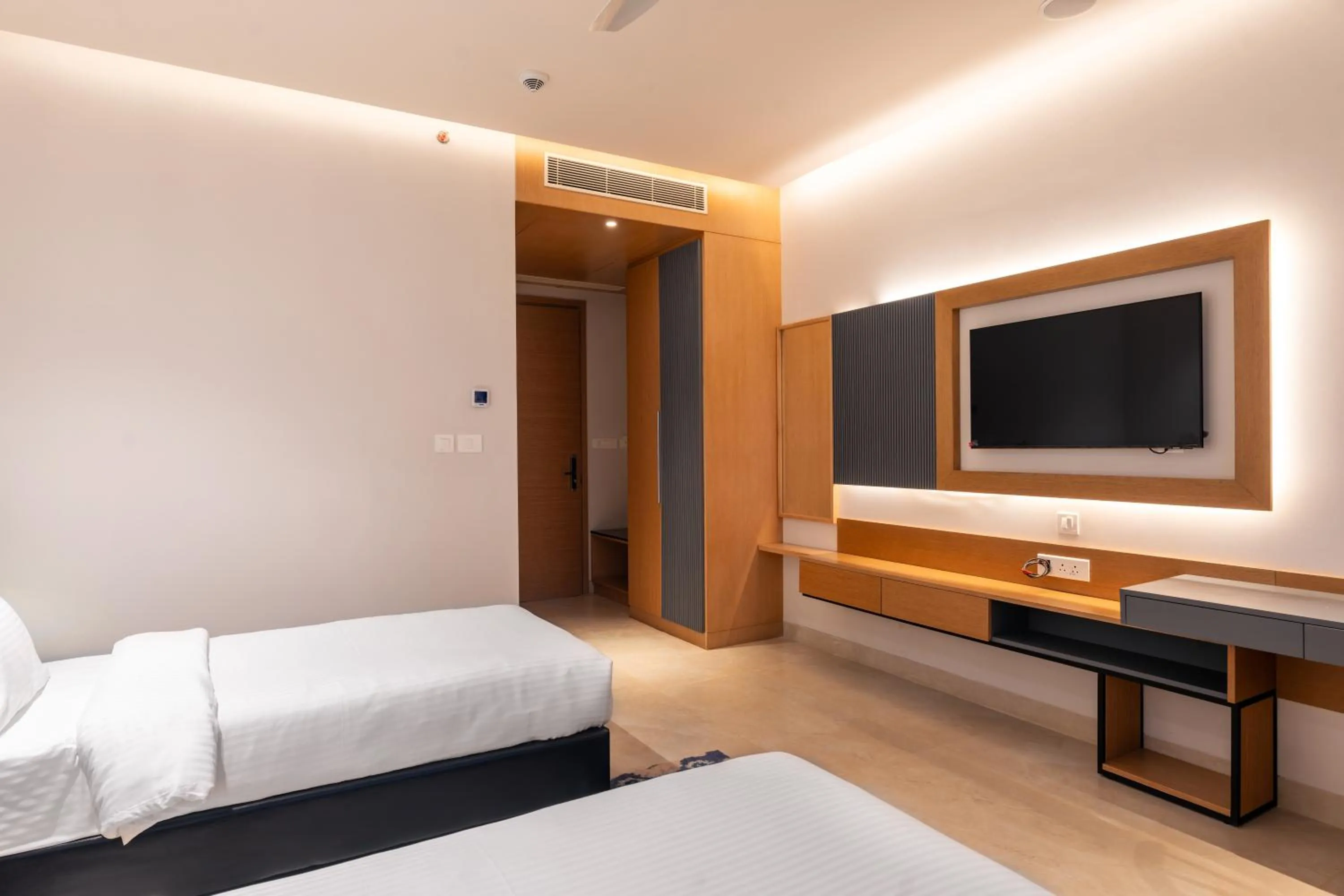 TV and multimedia, Bed in Krishna's courtyard Hotel & Convention