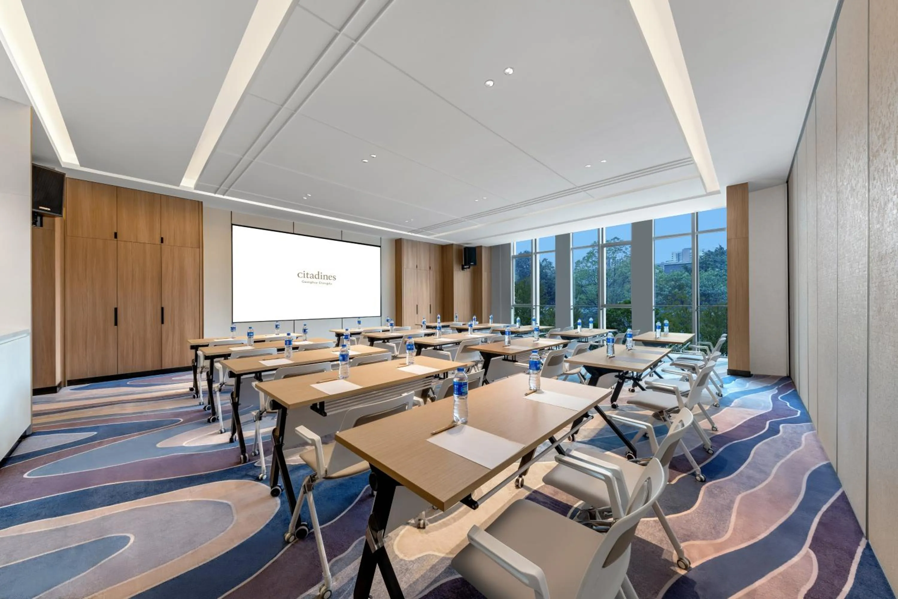Meeting/conference room in Citadines Guanghua Chengdu