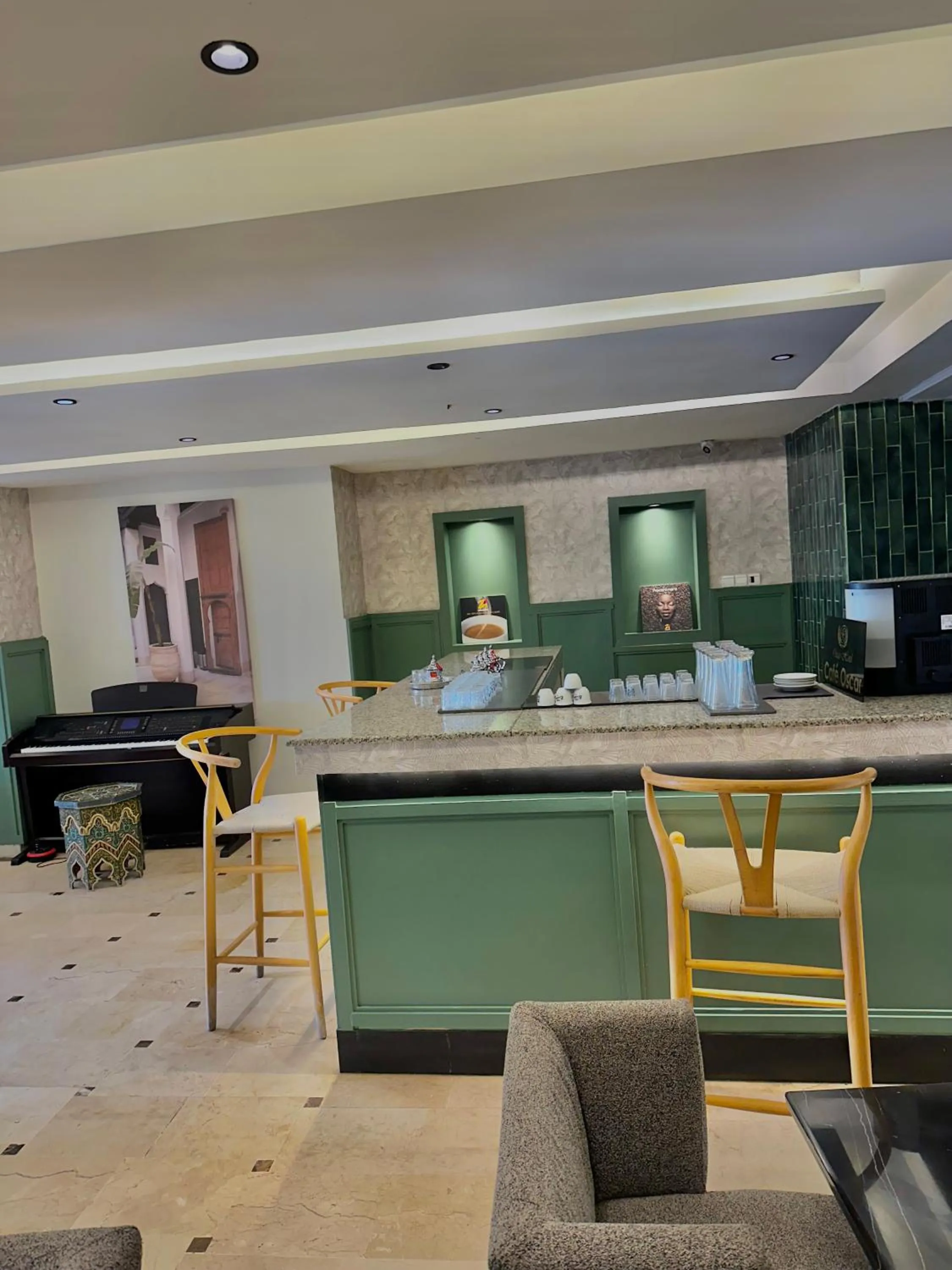 Living room in Oscar Hotel