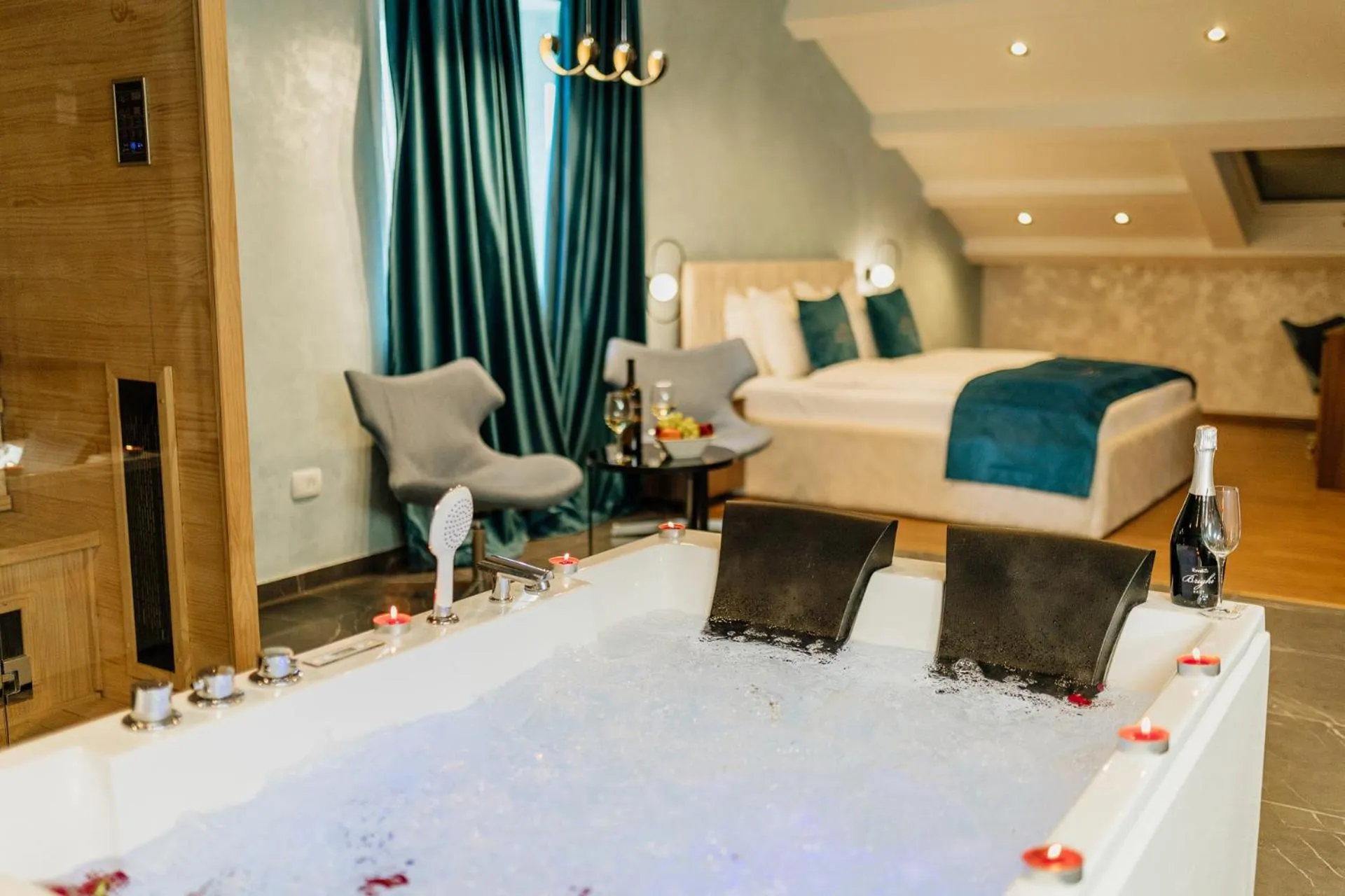 Bed in San Valentino Palace, Umag city center