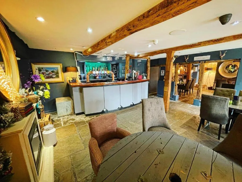 Dining area in Dancenter Birmingham Airport near NEC