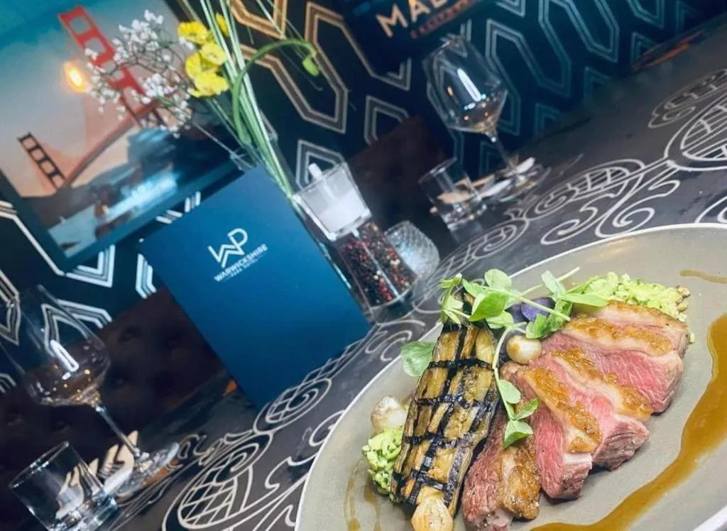 Dining area in Dancenter Birmingham Airport near NEC
