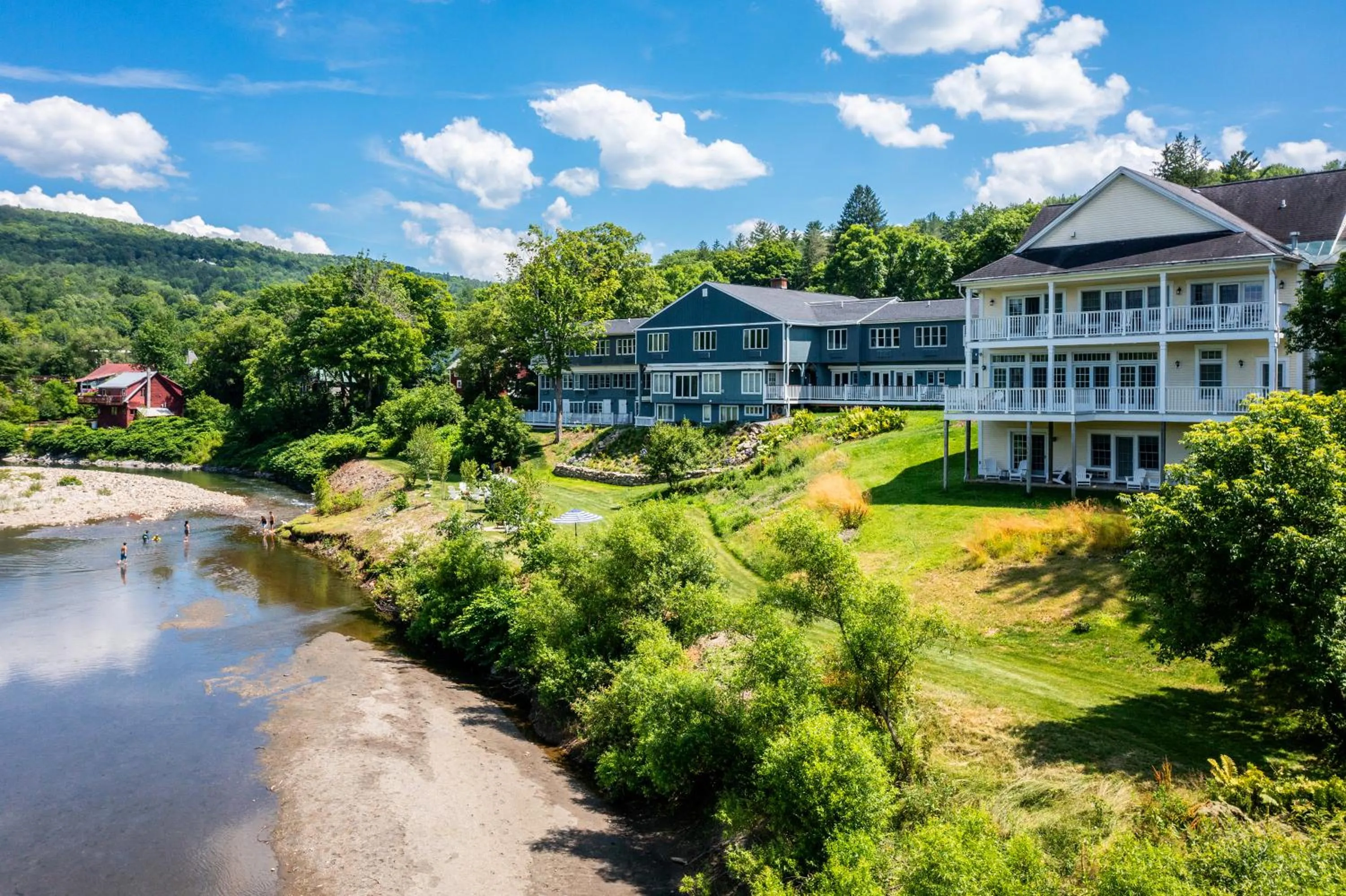Property building in The Shire Woodstock