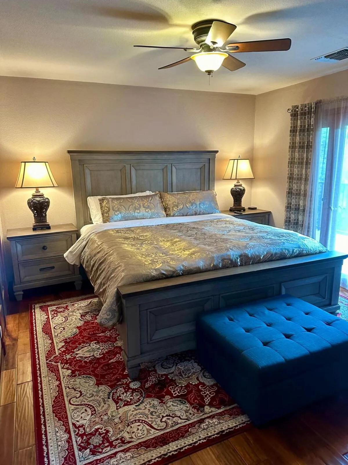 Bed in Waterfall Lodge near Yosemite Endless Pool, Hot Tub, Playground