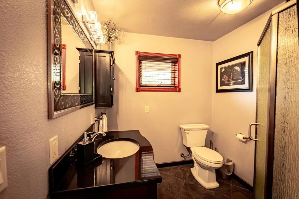 Waterfall Lodge near Yosemite Endless Pool, Hot Tub, Playground