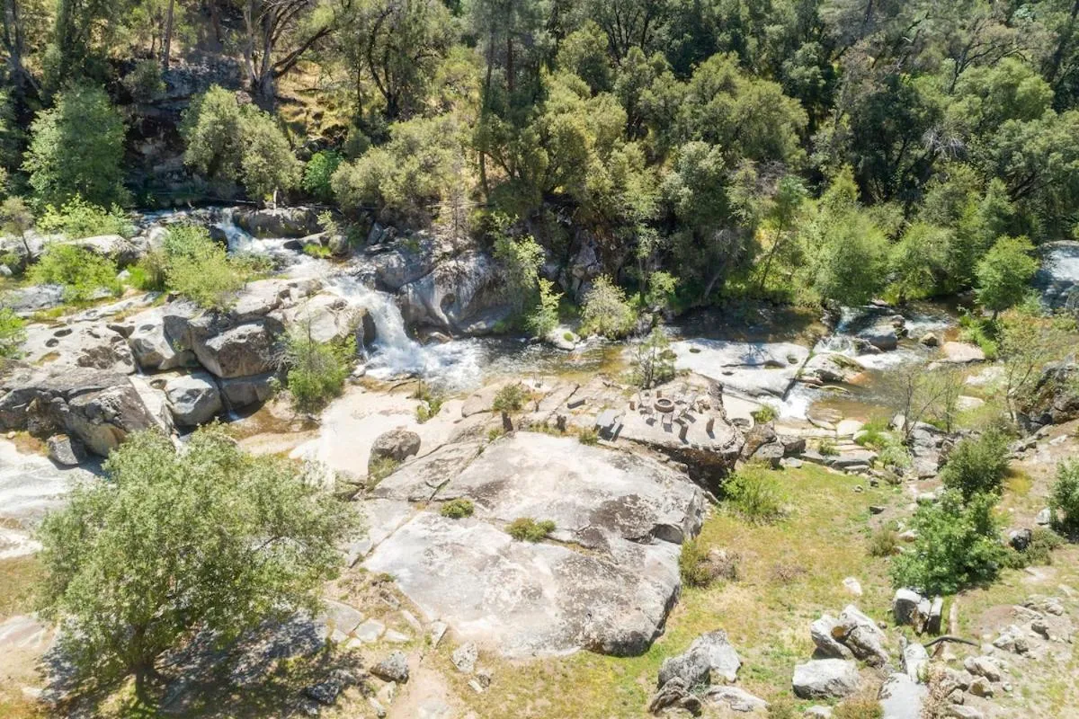 Waterfall Lodge near Yosemite Endless Pool, Hot Tub, Playground