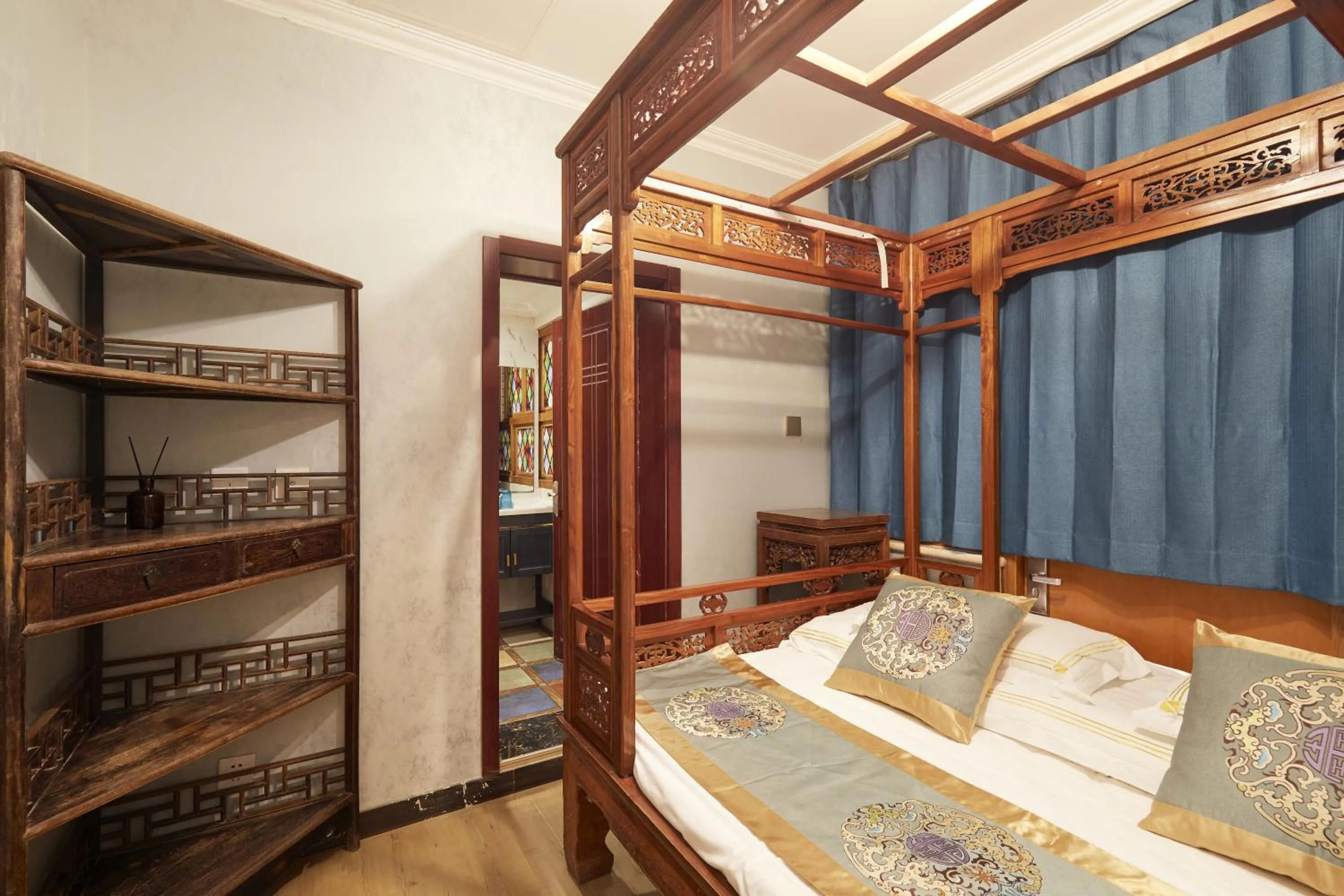 Bed in Beijing Rong Courtyard Boutique Hotel