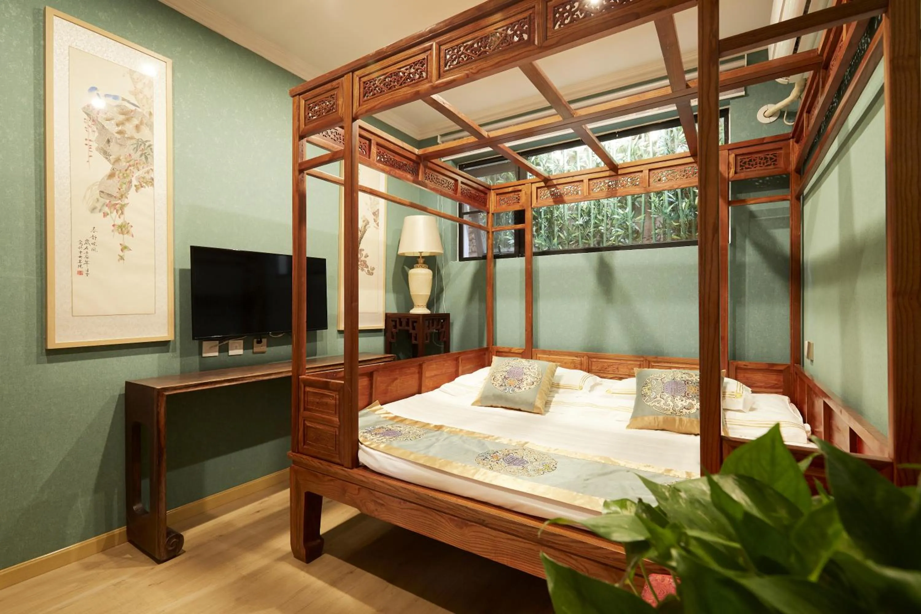 Bed in Beijing Rong Courtyard Boutique Hotel