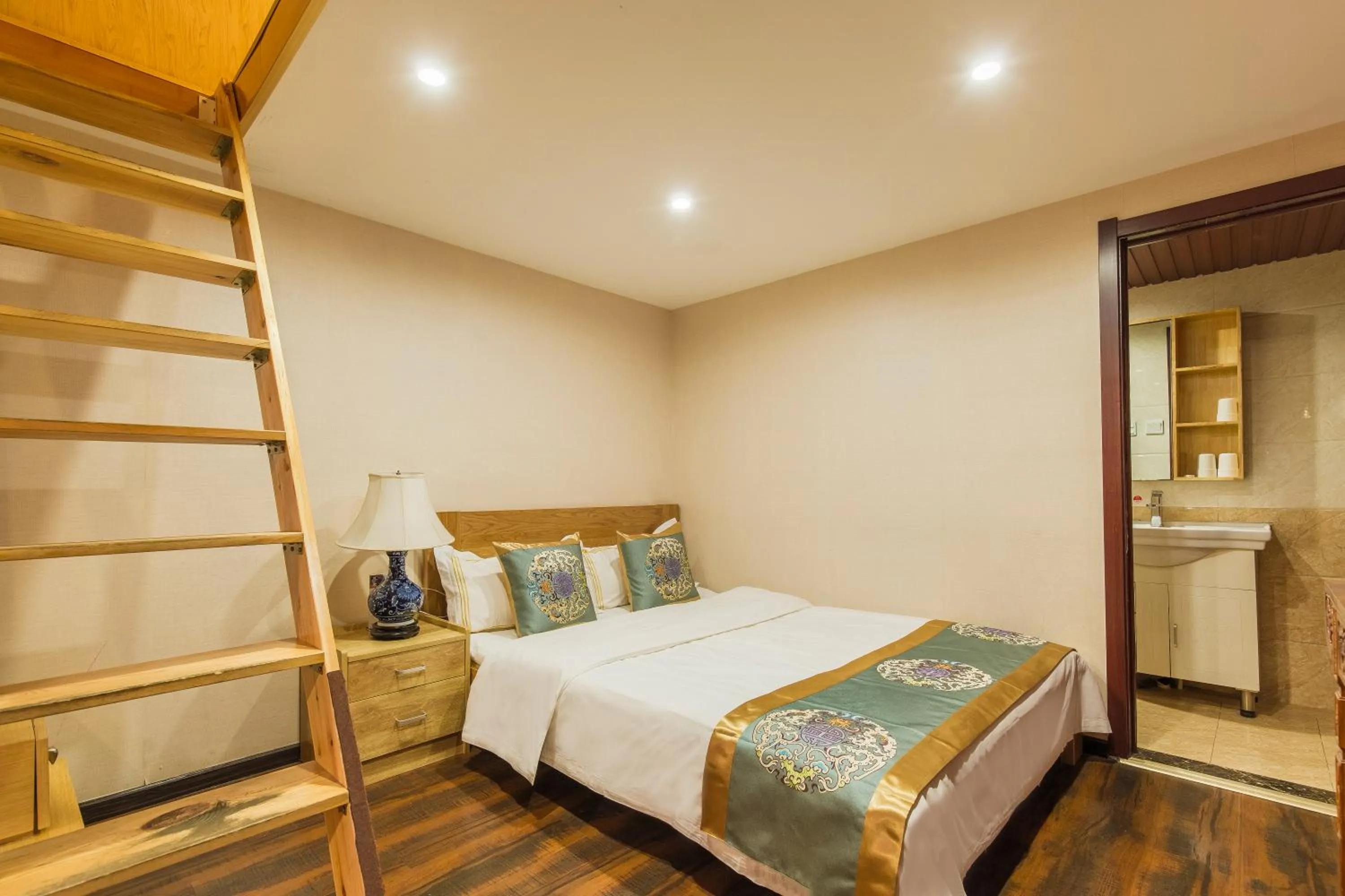 Bed in Beijing Rong Courtyard Boutique Hotel