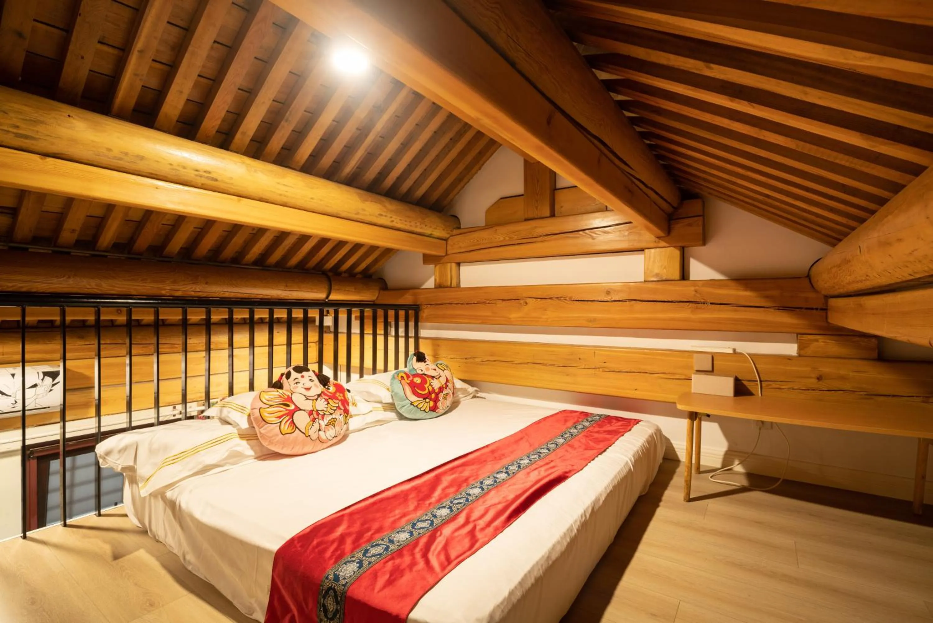 Bed in Beijing Rong Courtyard Boutique Hotel