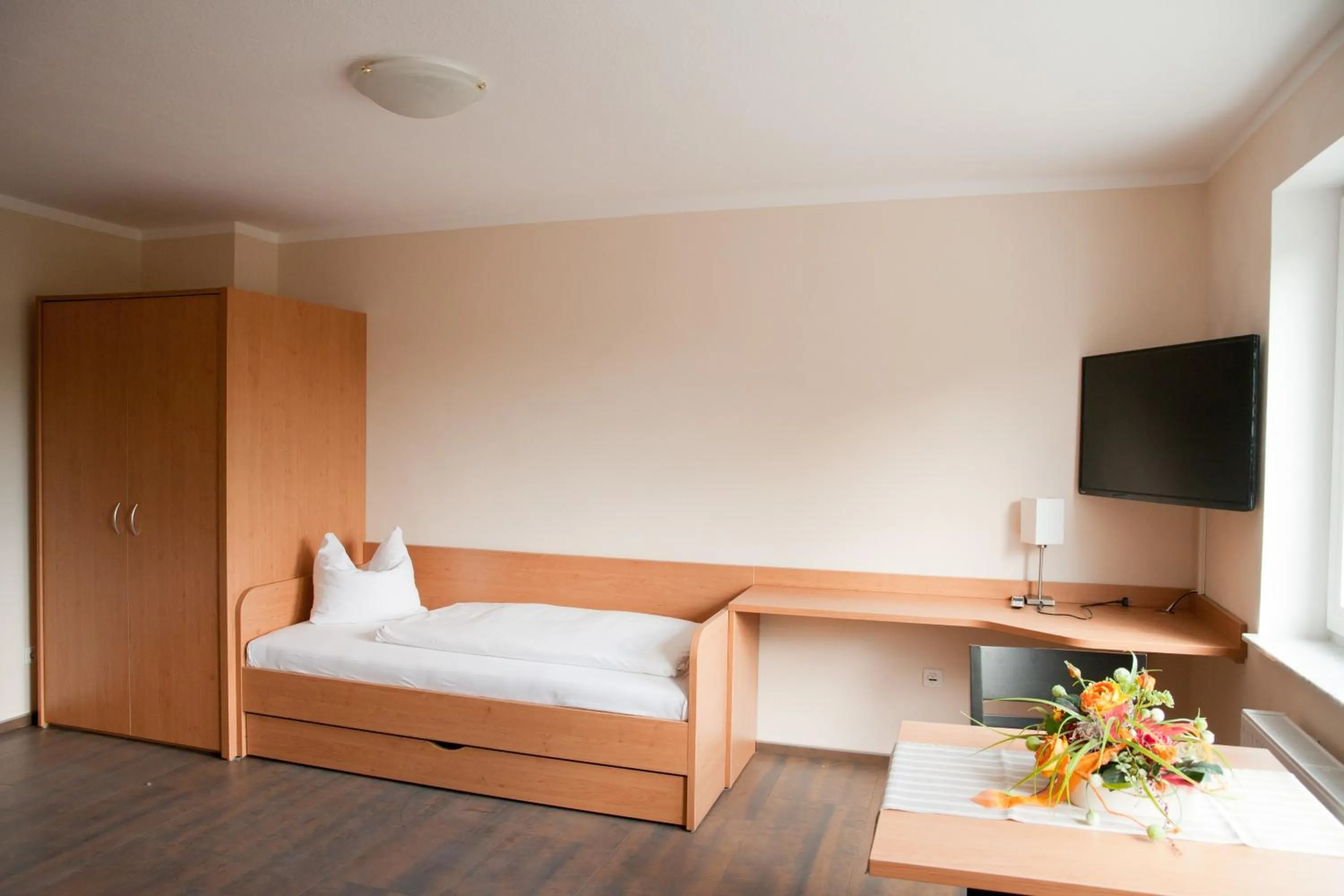 Photo of the whole room, Bed in Apartmenthaus Wesertor