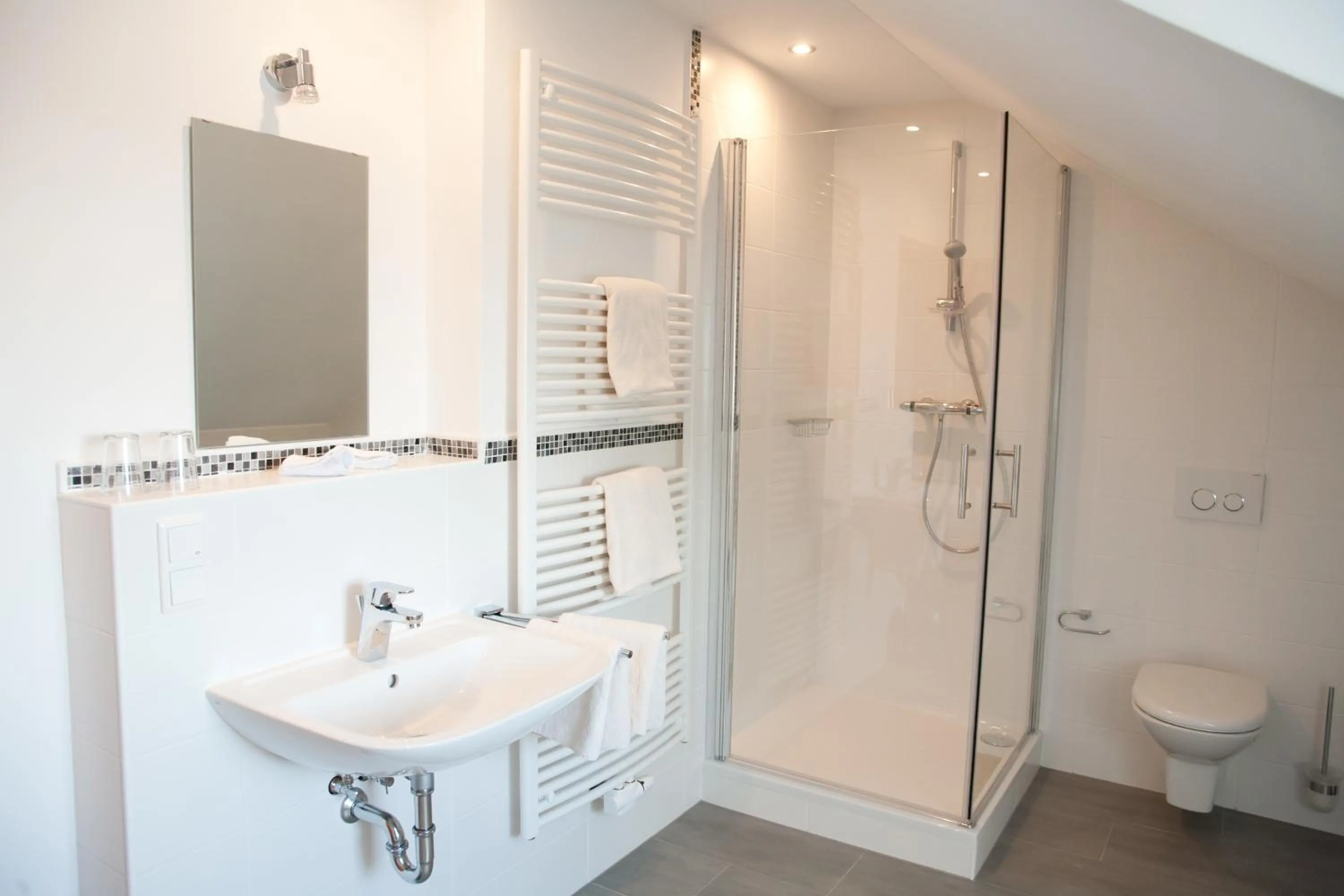 Shower in Apartmenthaus Wesertor