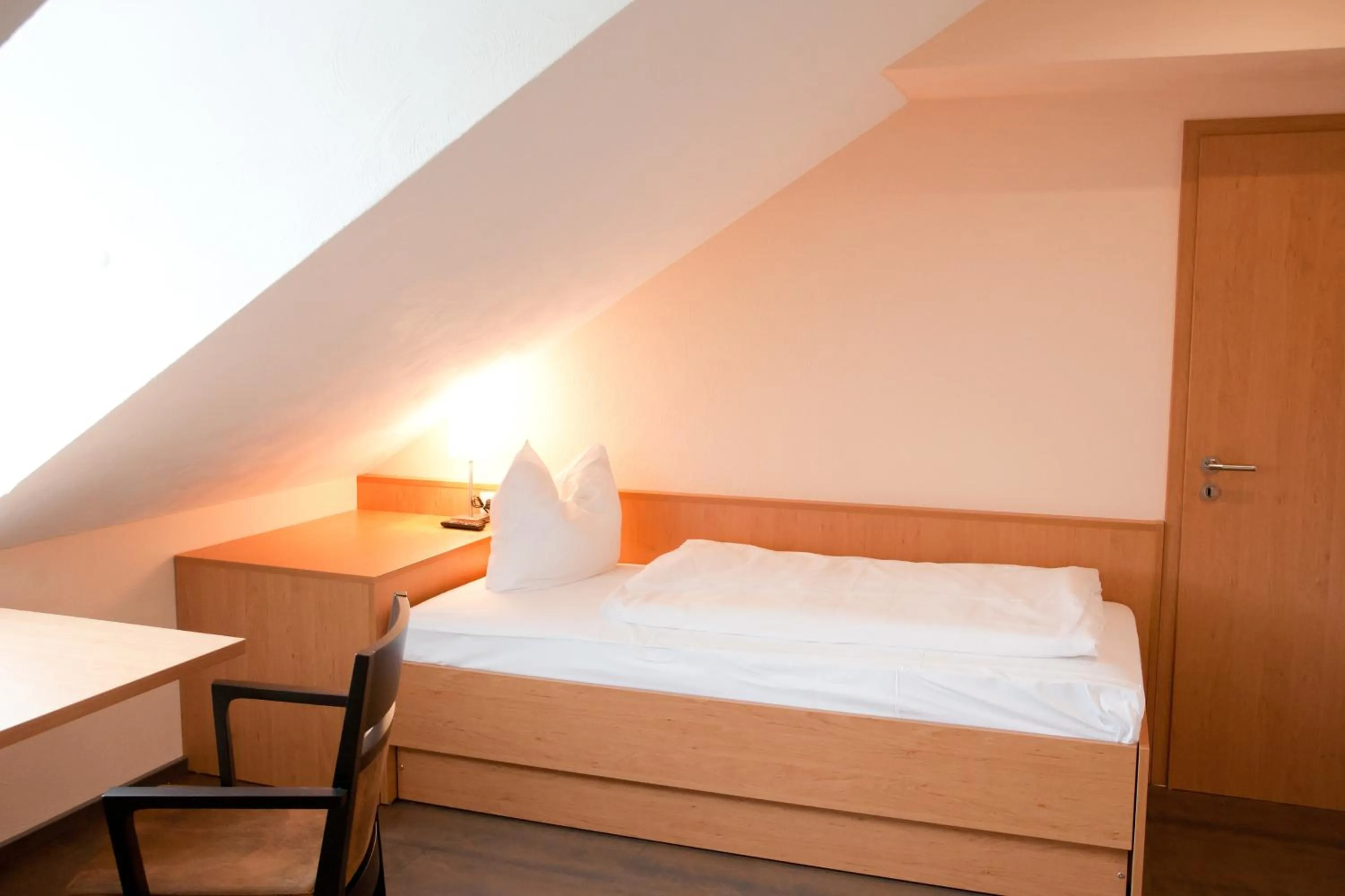 Photo of the whole room, Bed in Apartmenthaus Wesertor