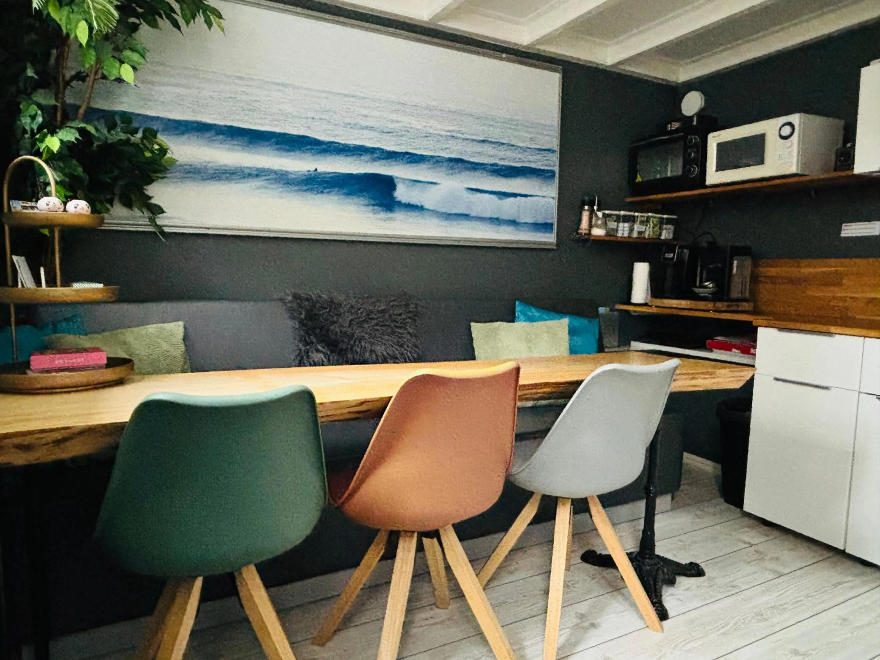 Kitchen or kitchenette in Homestay Harlingen