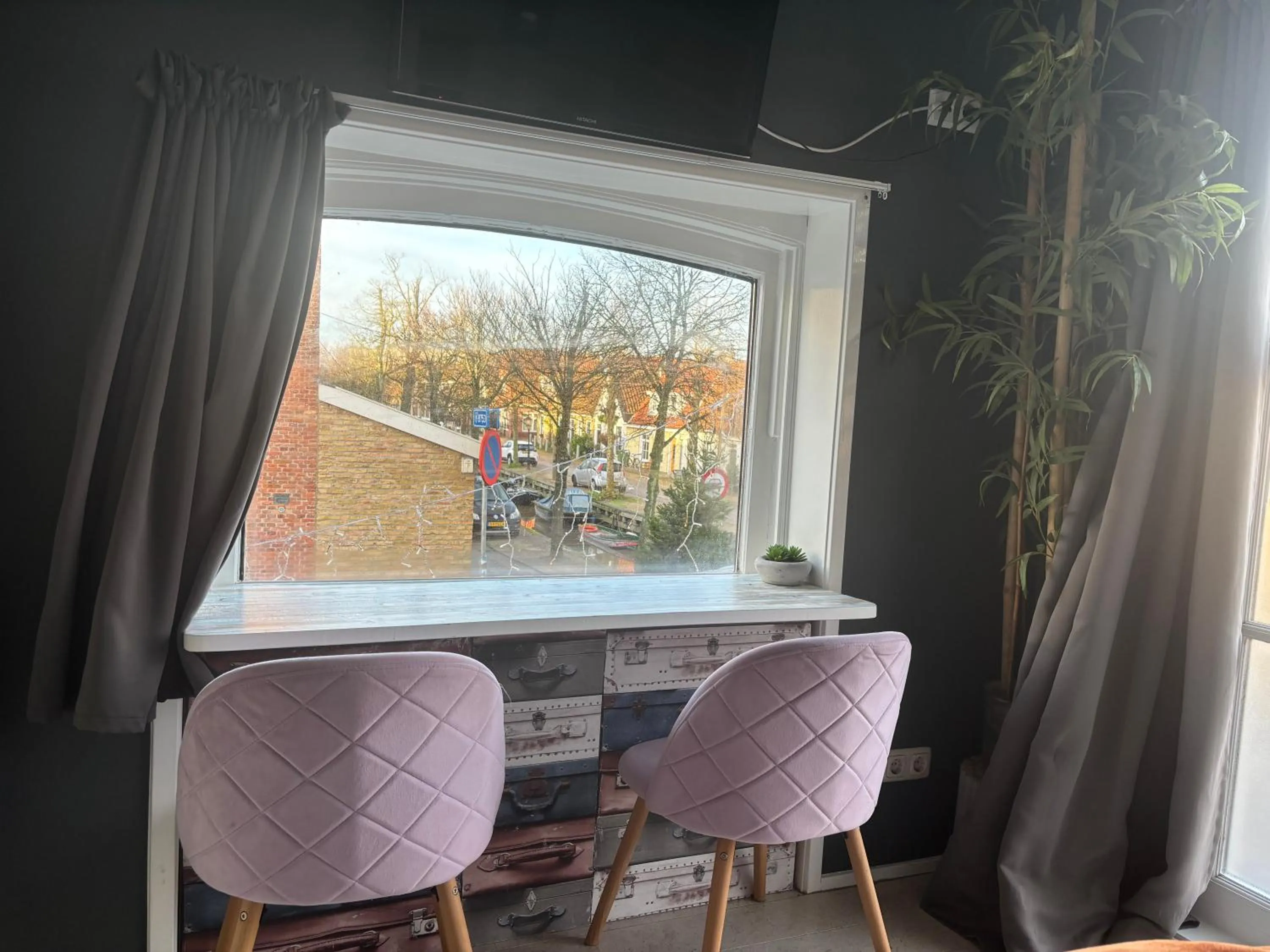 Seating area in Homestay Harlingen