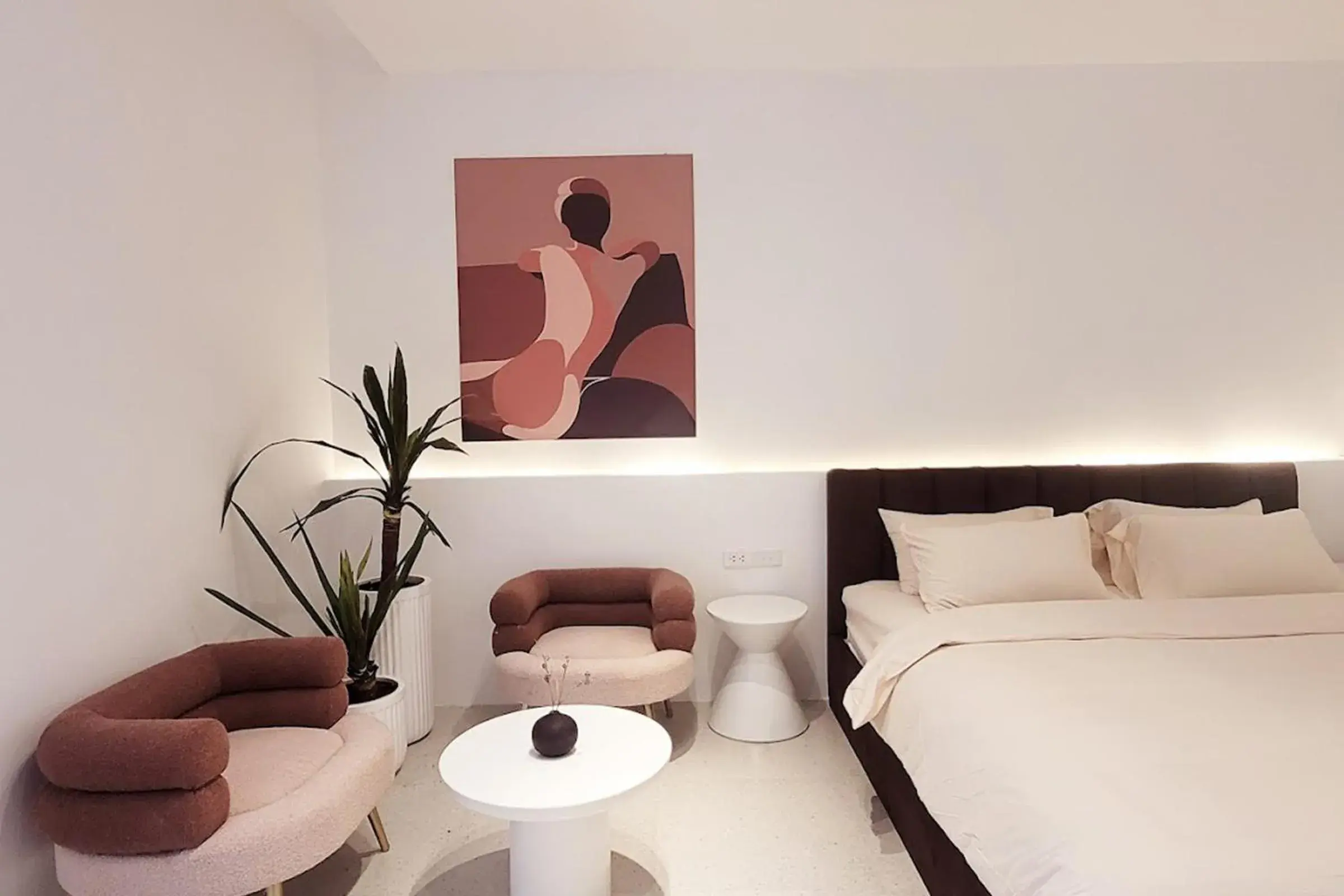 Double Room with Garden View in La Paix Dalat Double Room with Garden View in La Paix Dalat