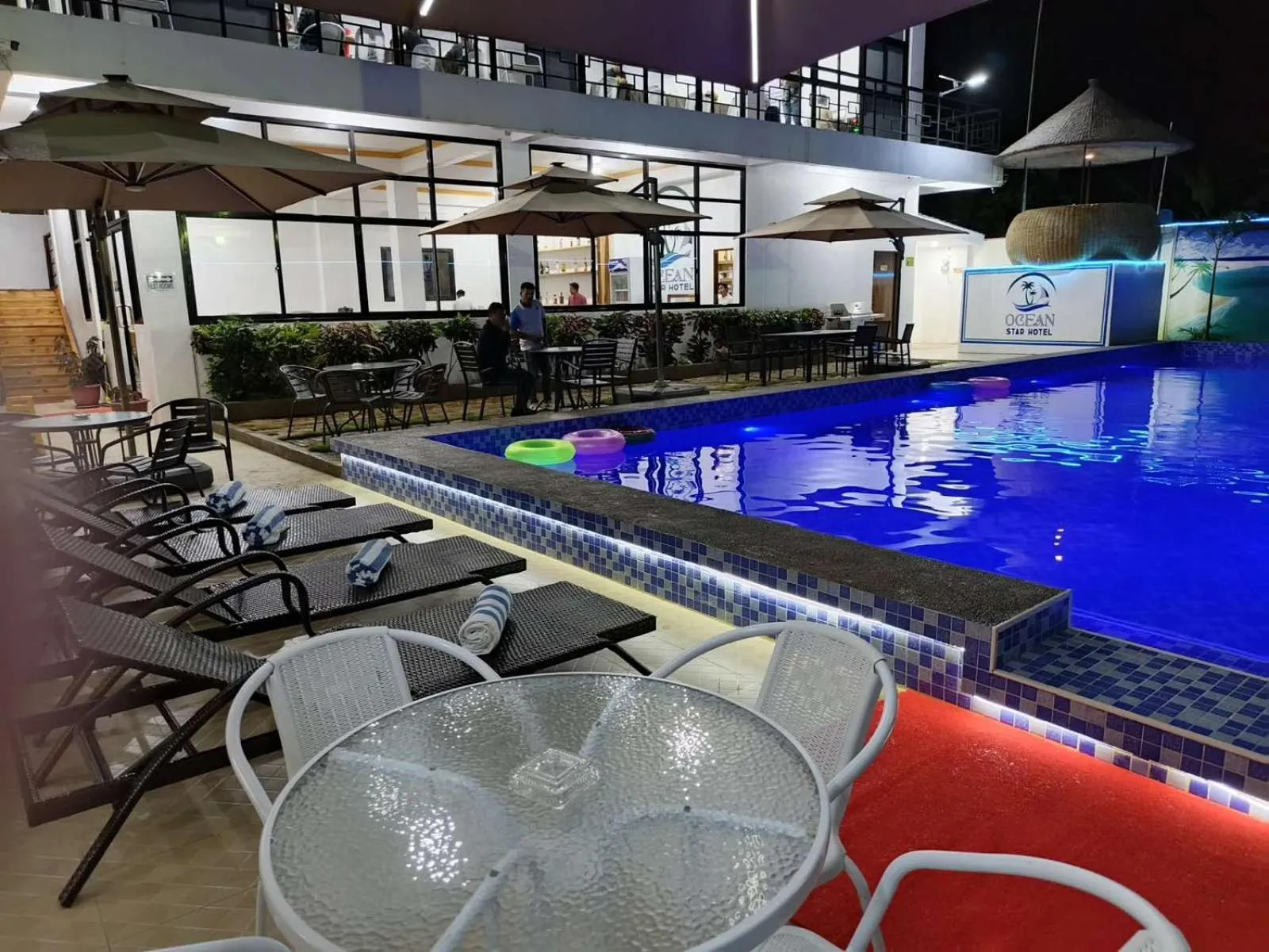 Swimming pool in Ocean Star Hotel Coron