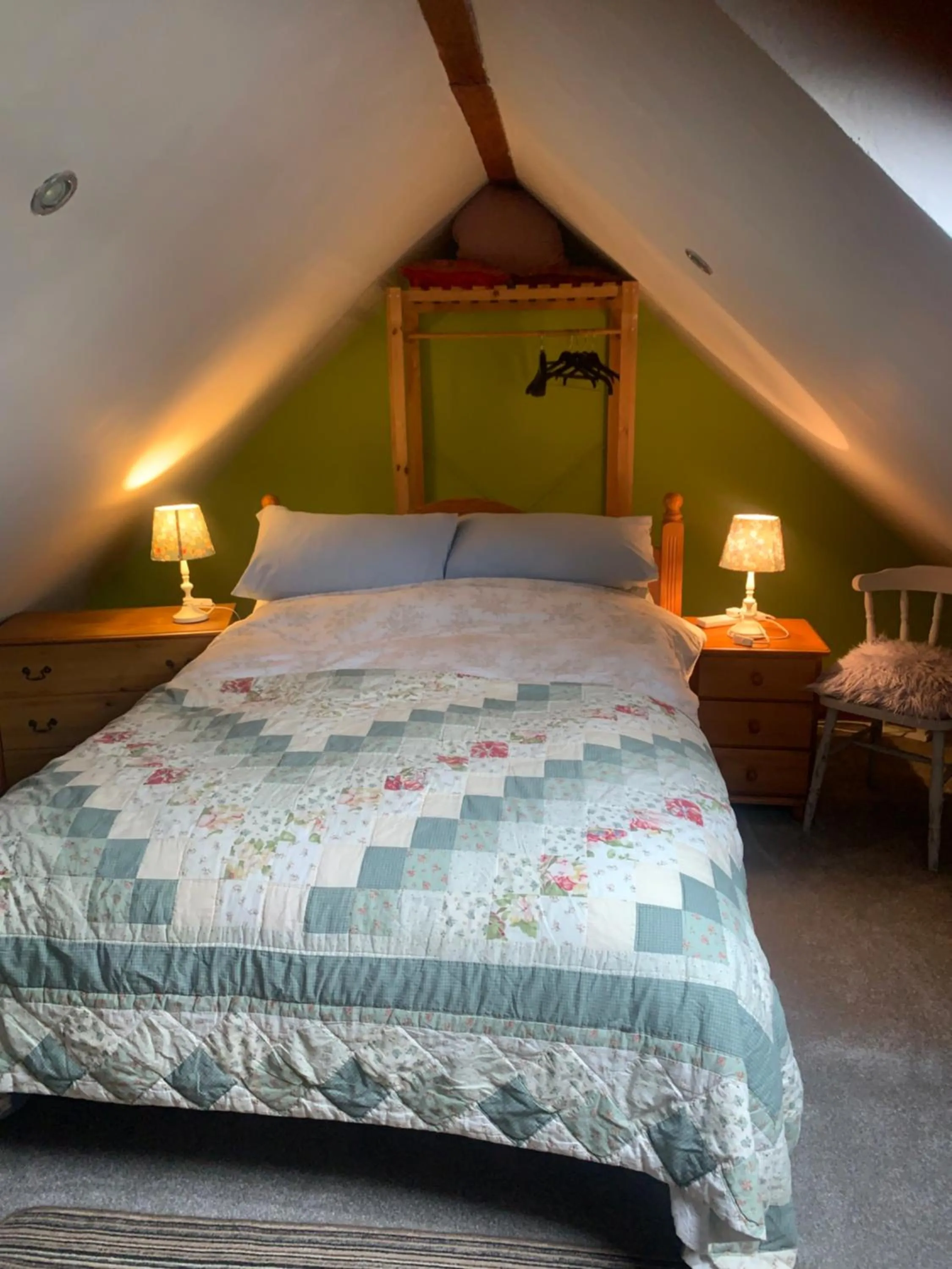 Bed in Heathergate Cottage Dartmoor BnB
