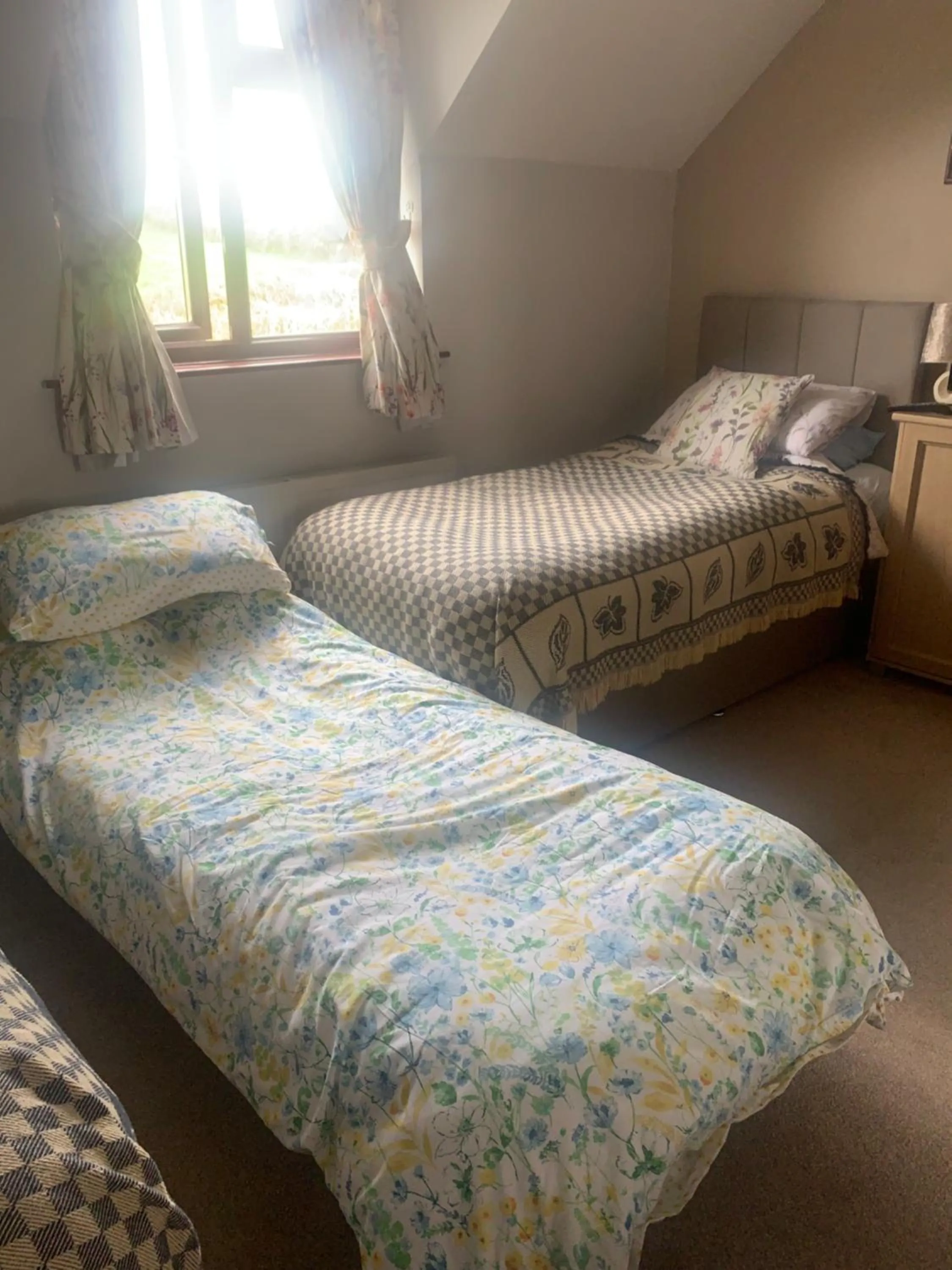 Bedroom, Bed in Heathergate Cottage Dartmoor BnB