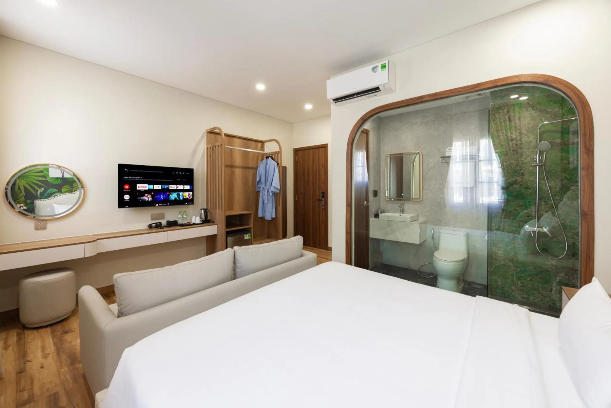 Bed in Sarah Hotel Halal Restaurant Phu Quoc