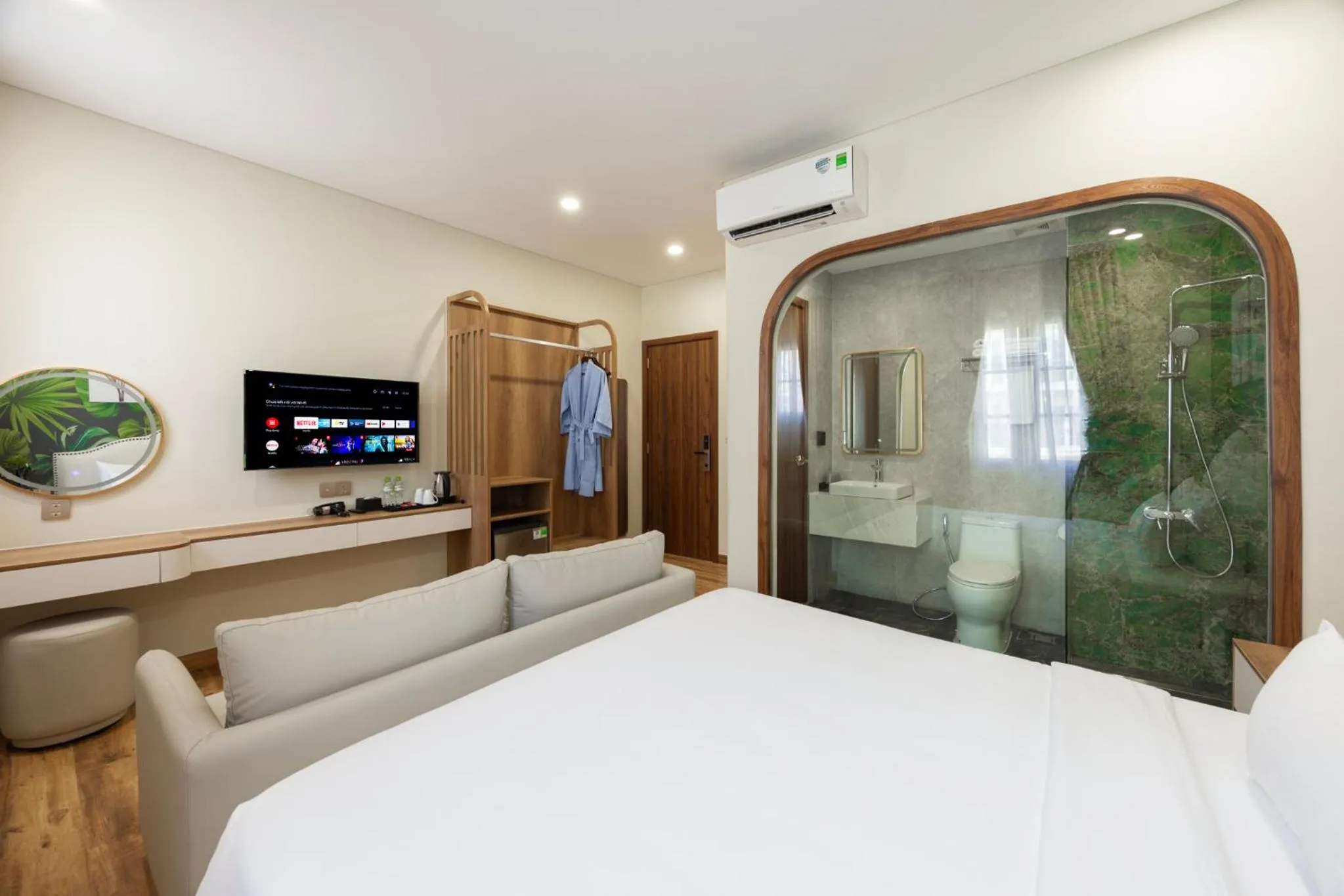 Bed in Sarah Hotel Halal Restaurant Phu Quoc