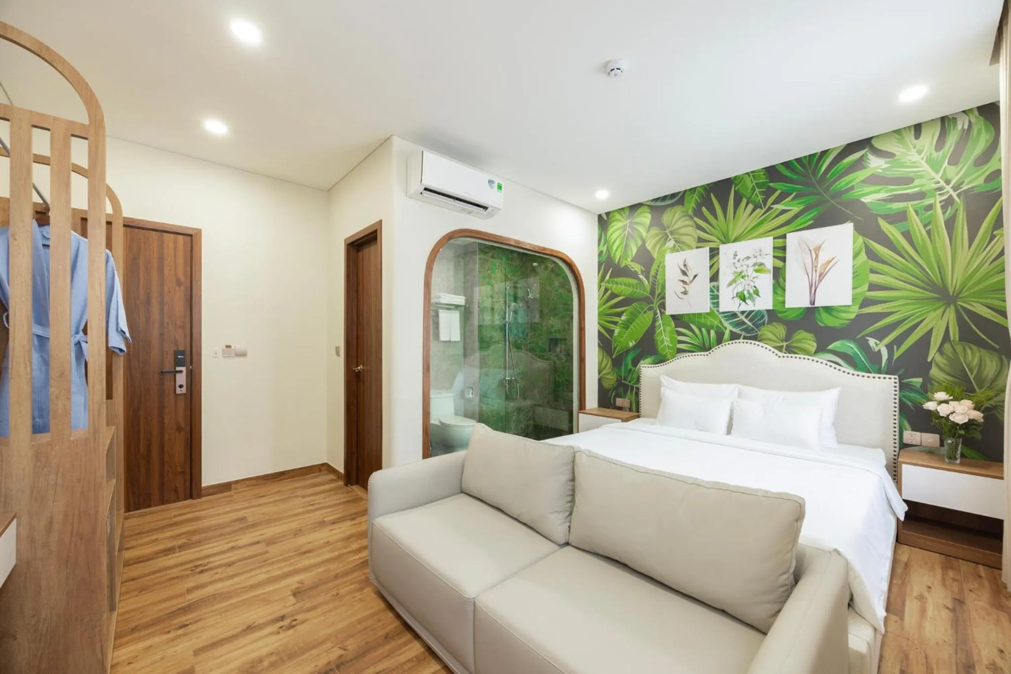 Bed in Sarah Hotel Halal Restaurant Phu Quoc