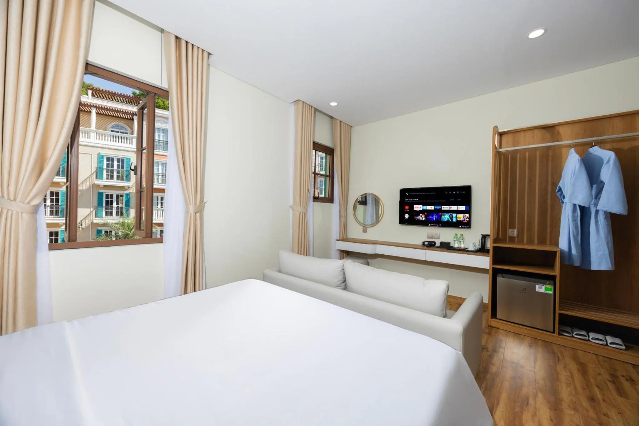 Bed in Sarah Hotel Halal Restaurant Phu Quoc