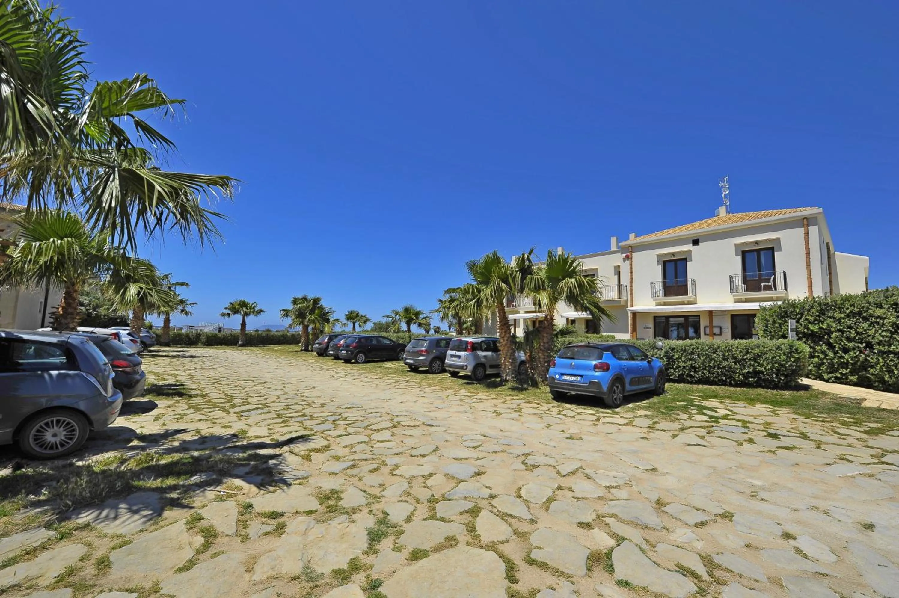 Parking in Resort Santa Maria Hotel