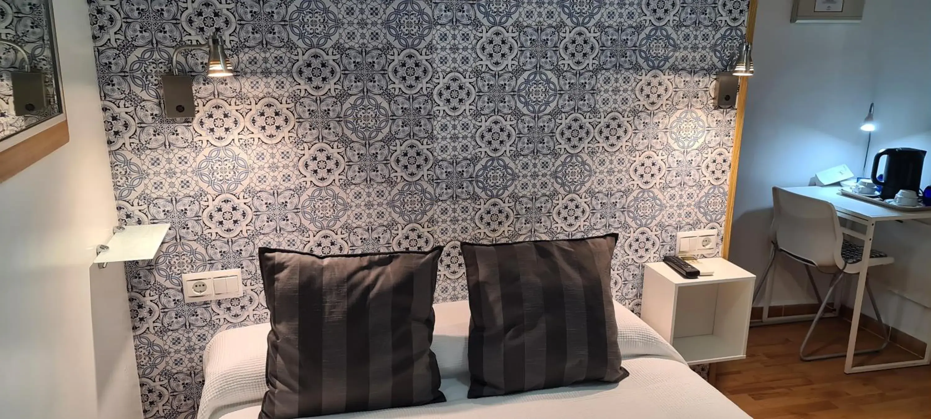 Budget Single Room in Guadalupe Cozy Inns Budget Single Room in Guadalupe Cozy Inns