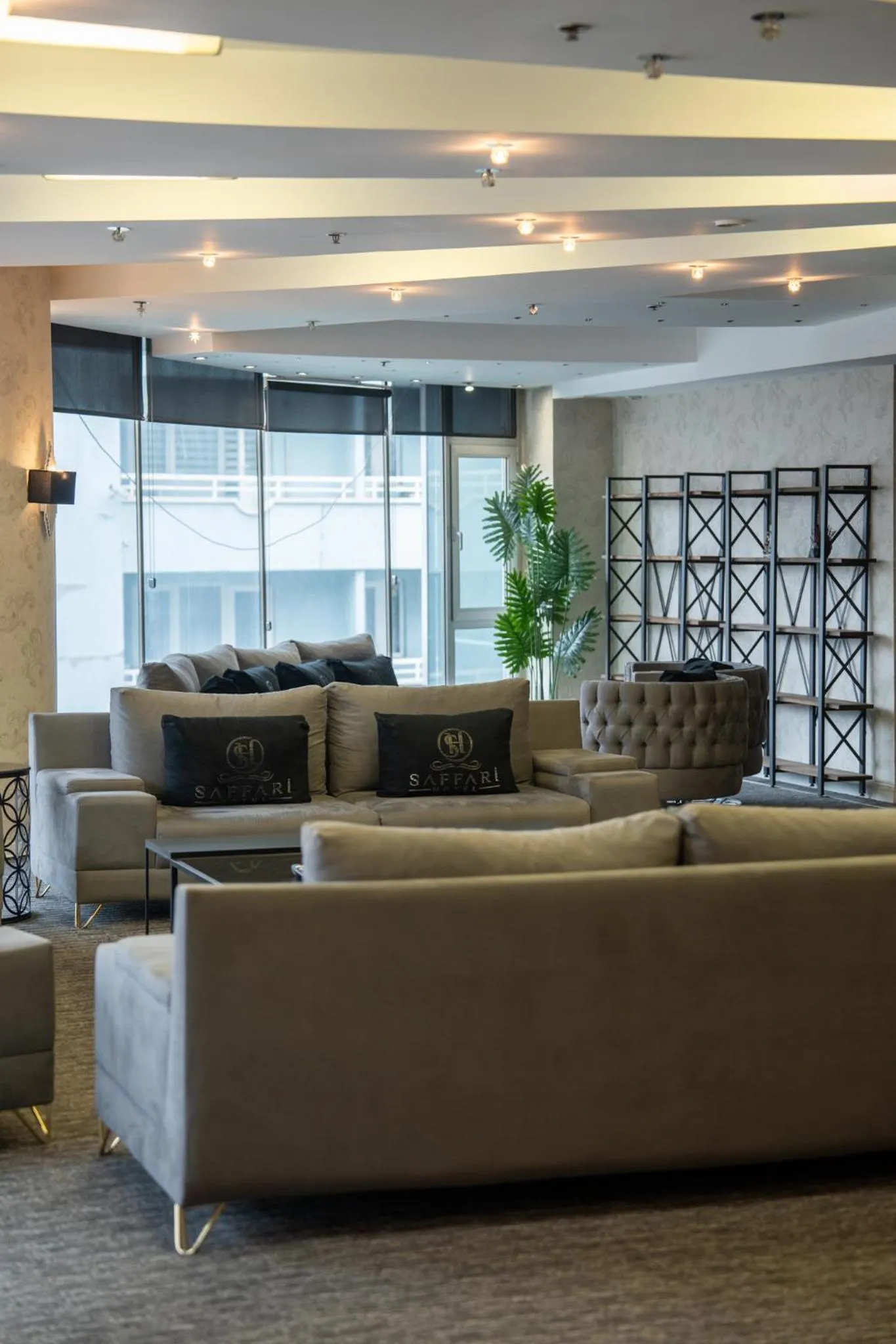 Lobby or reception in saffari otel