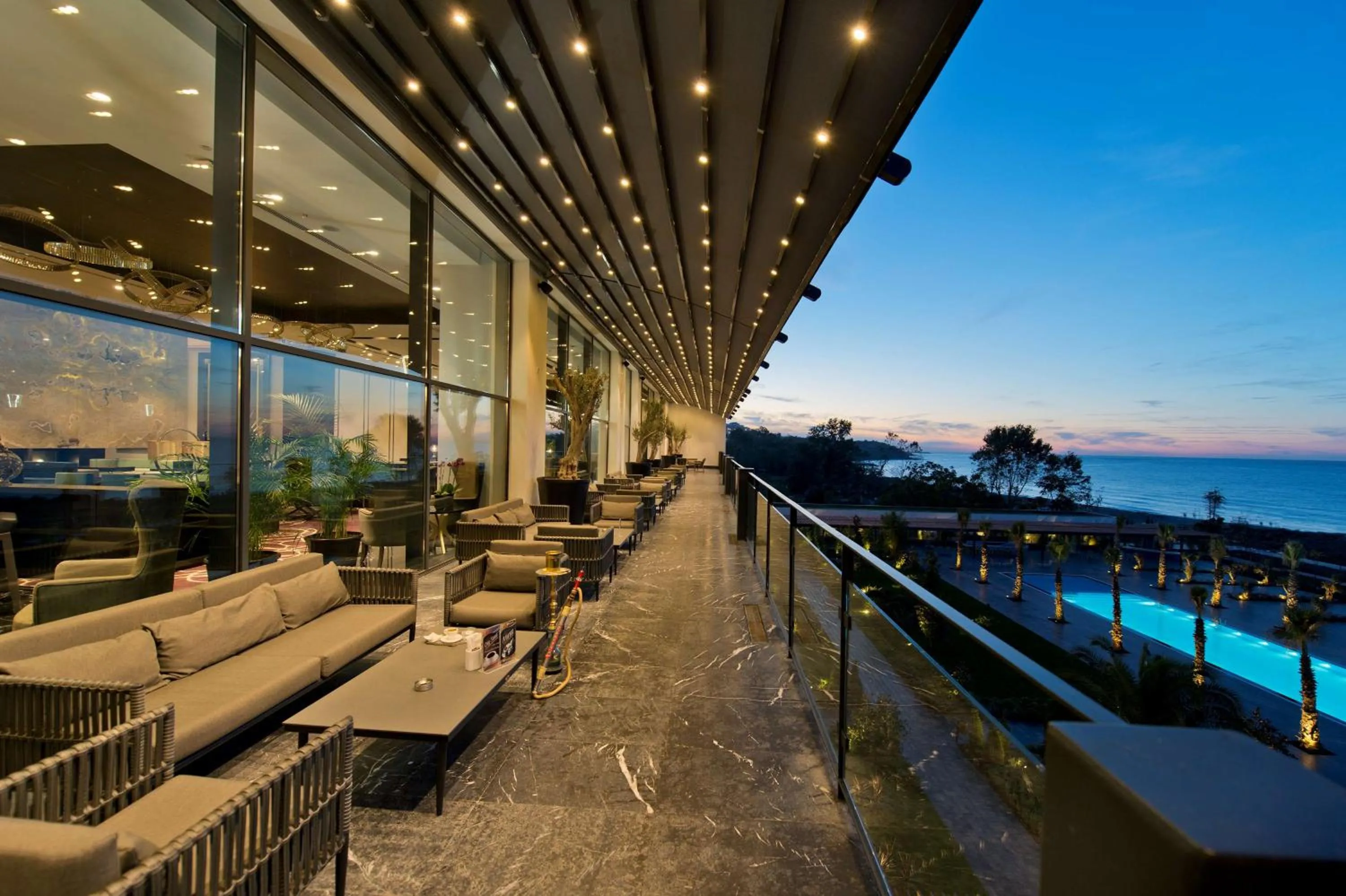 Lobby or reception in Ramada Plaza Hotel & Spa Trabzon