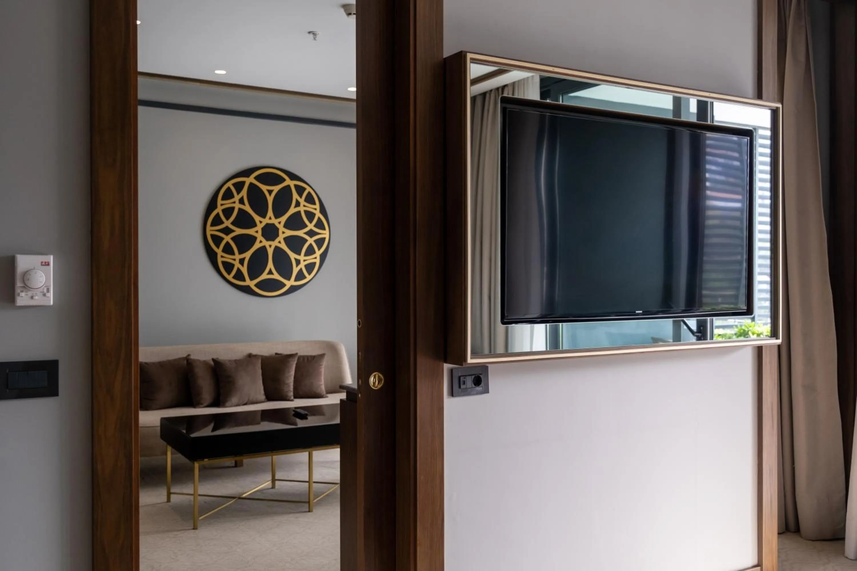 TV and multimedia in Ramada Plaza Hotel & Spa Trabzon