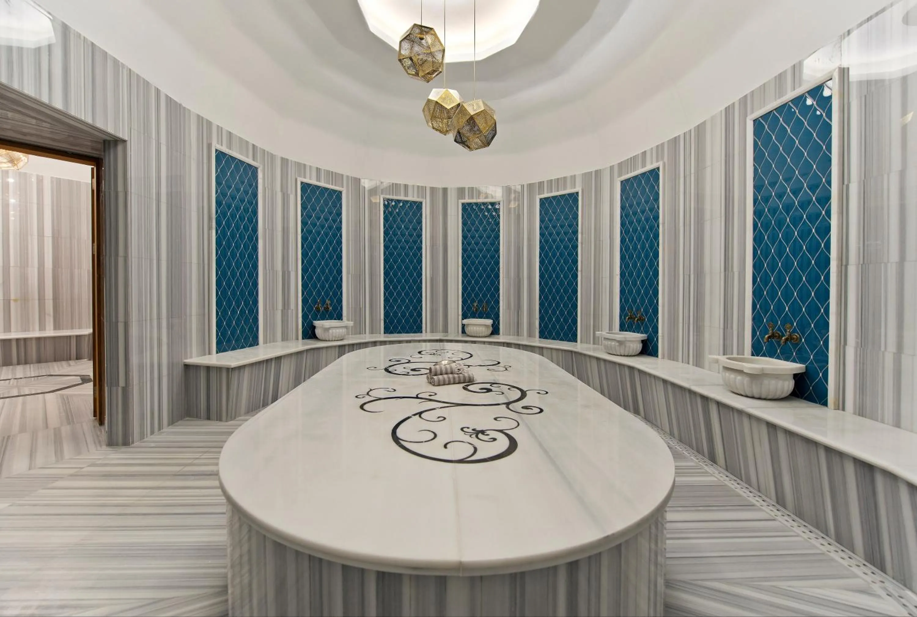 Public Bath in Ramada Plaza Hotel & Spa Trabzon