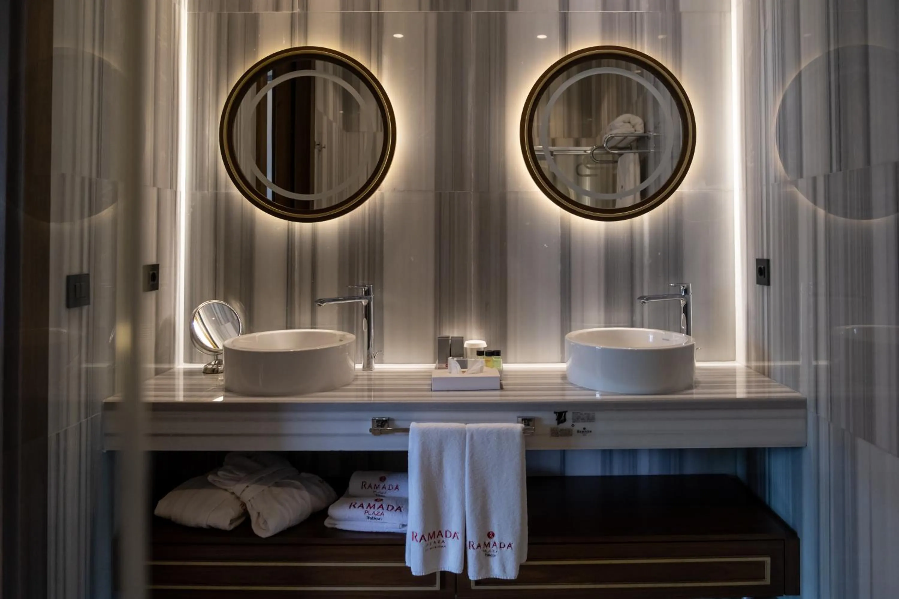 Bathroom in Ramada Plaza Hotel & Spa Trabzon