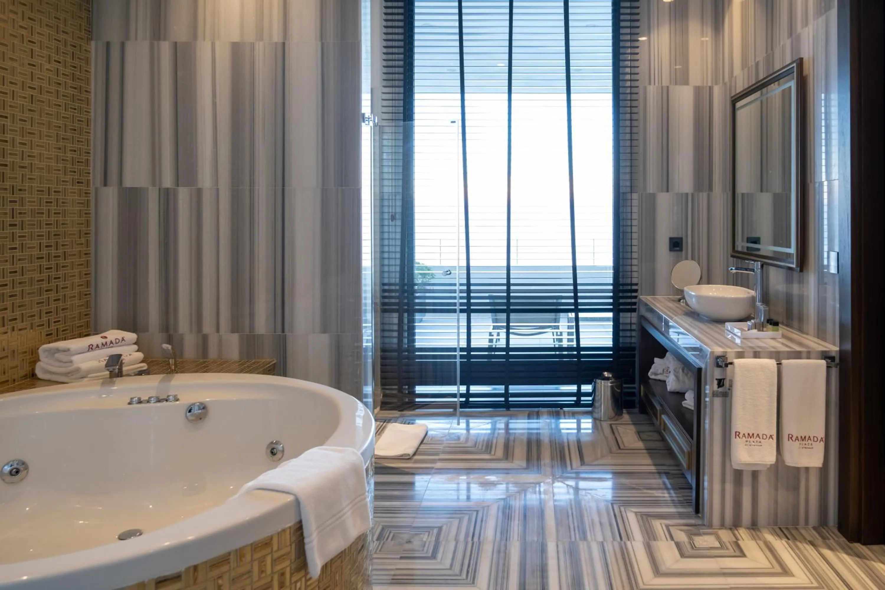 Bathroom in Ramada Plaza Hotel & Spa Trabzon