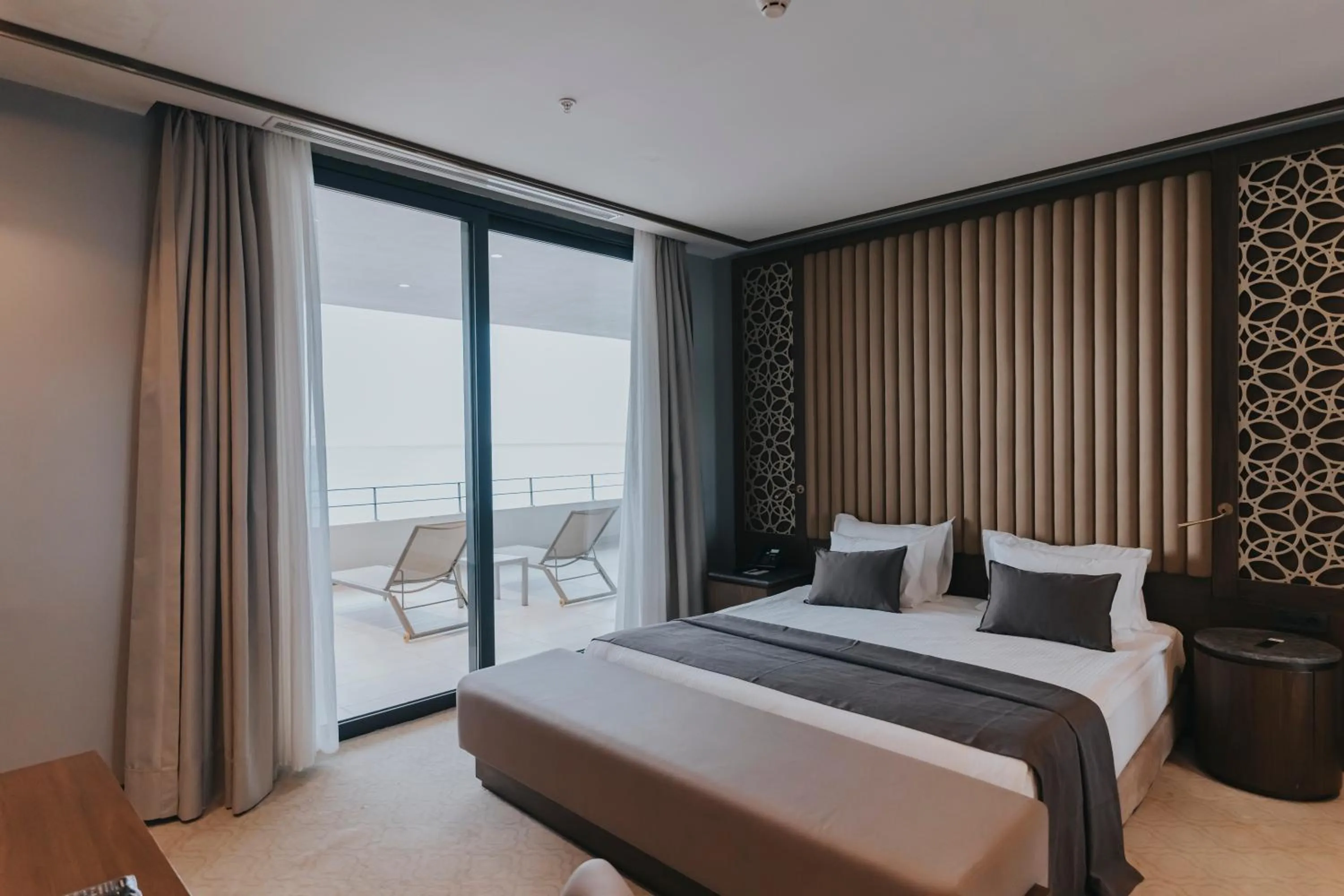 Photo of the whole room, Bed in Ramada Plaza Hotel & Spa Trabzon